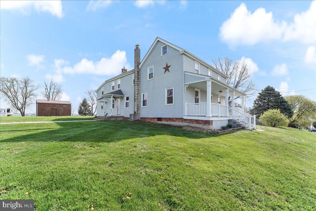 Photo of 1613 LANCASTER PIKE, QUARRYVILLE, PA 17566 (MLS # PALA2033314)