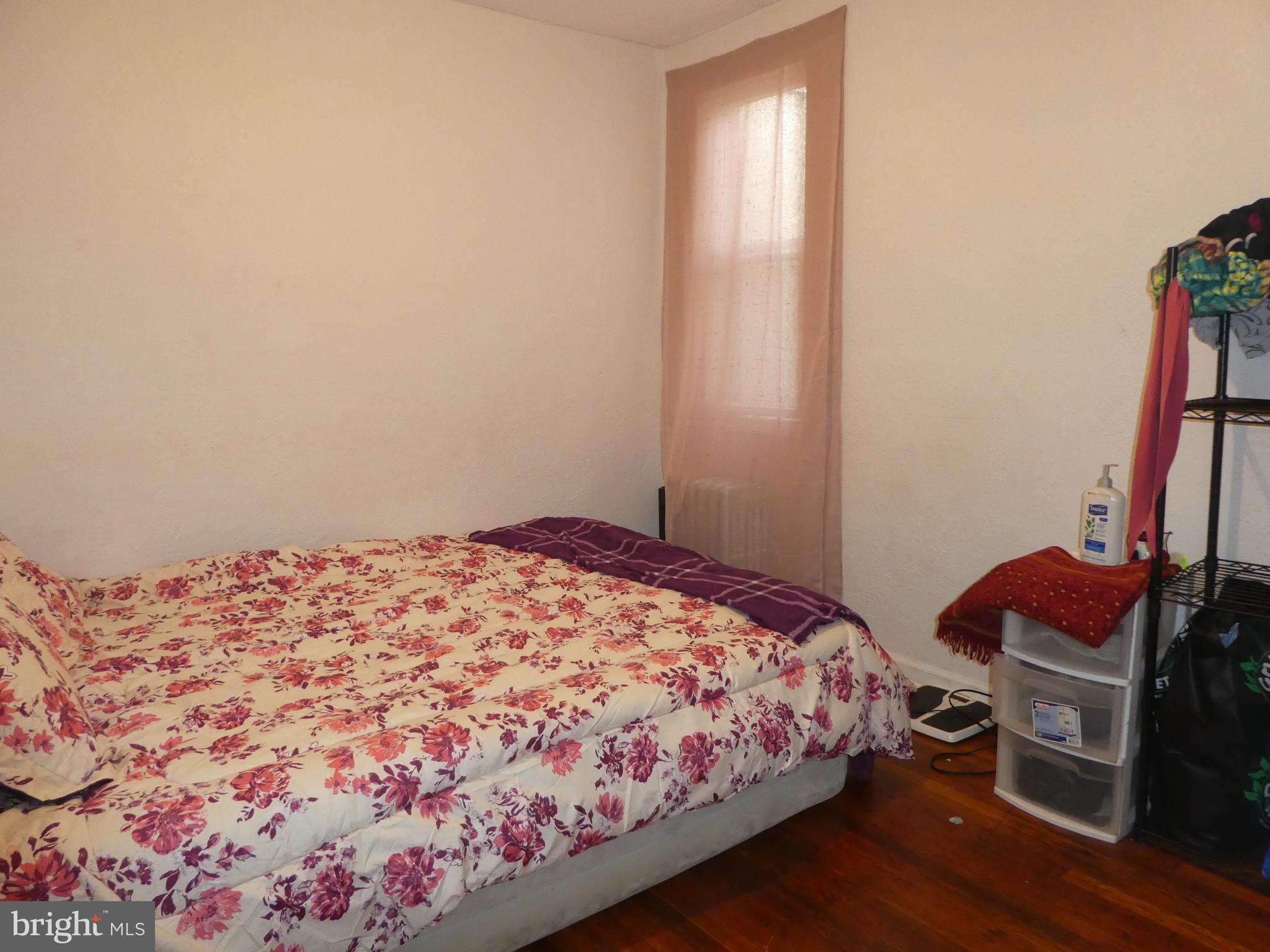 WEST OAK LANE - Residential