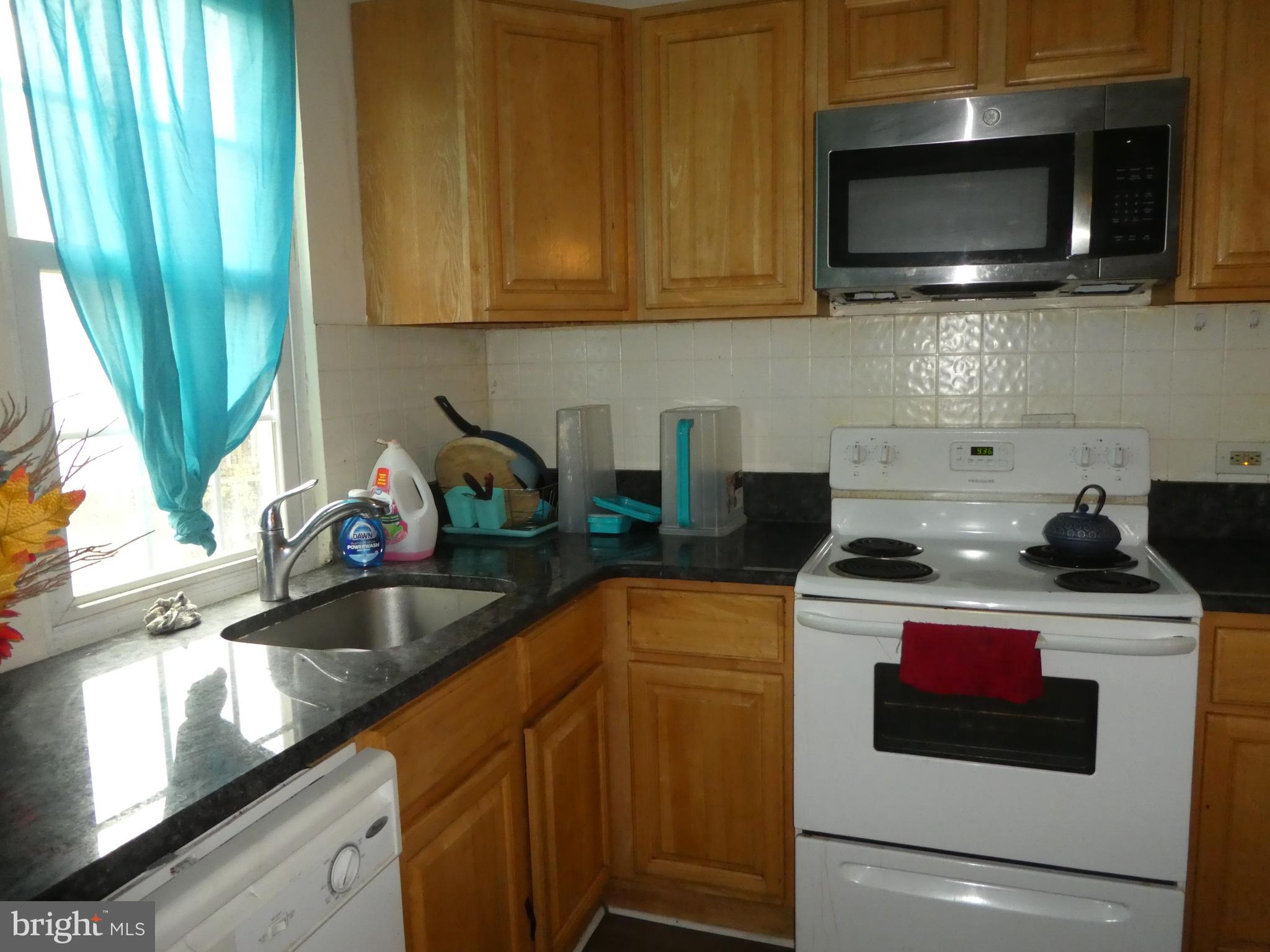 WEST OAK LANE - Residential