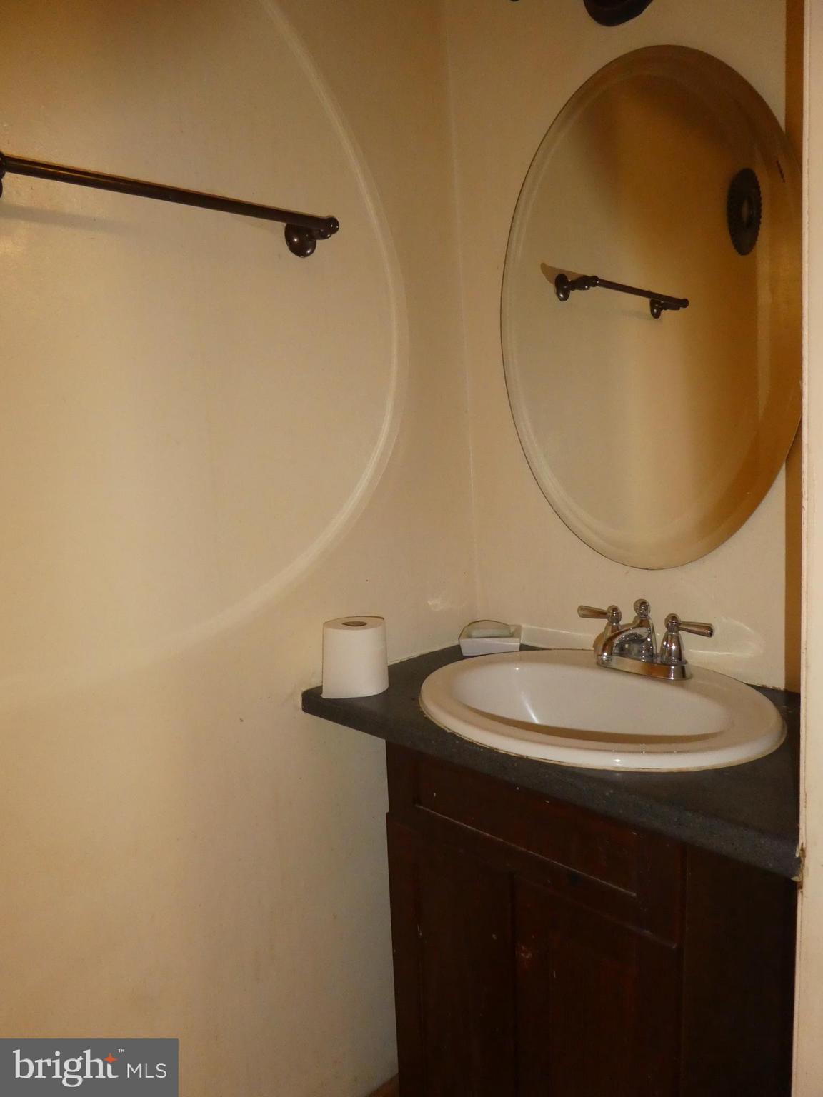 WEST OAK LANE - Residential