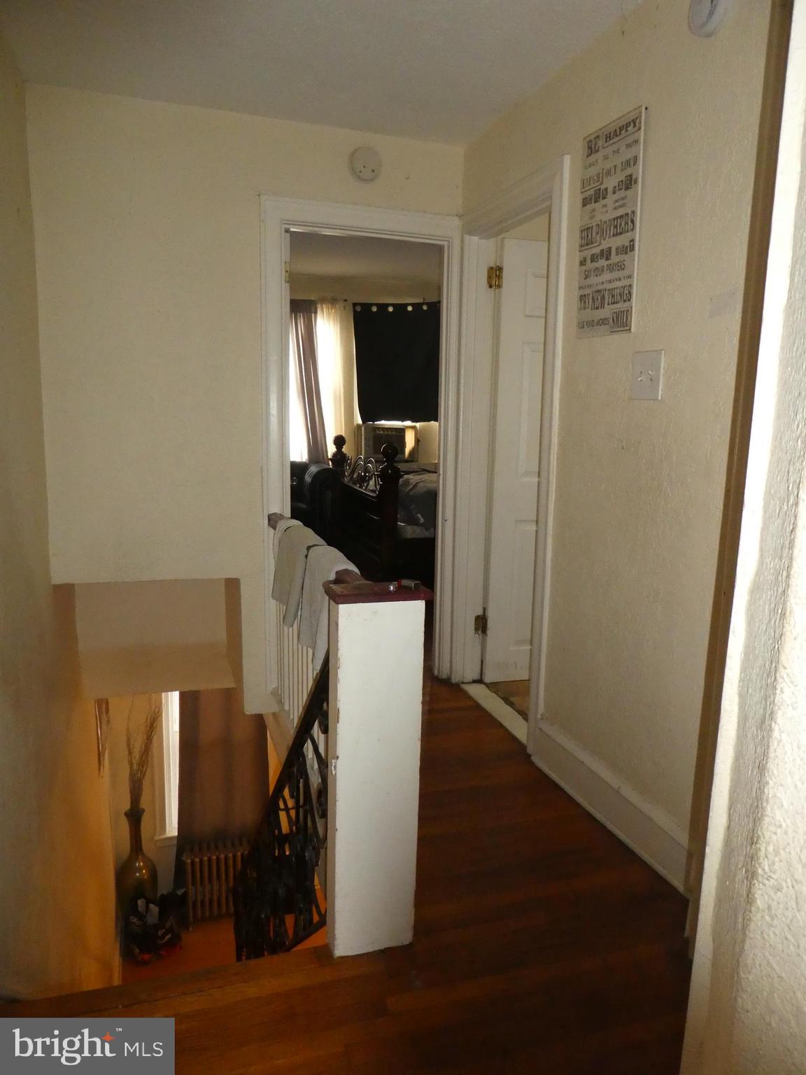 WEST OAK LANE - Residential