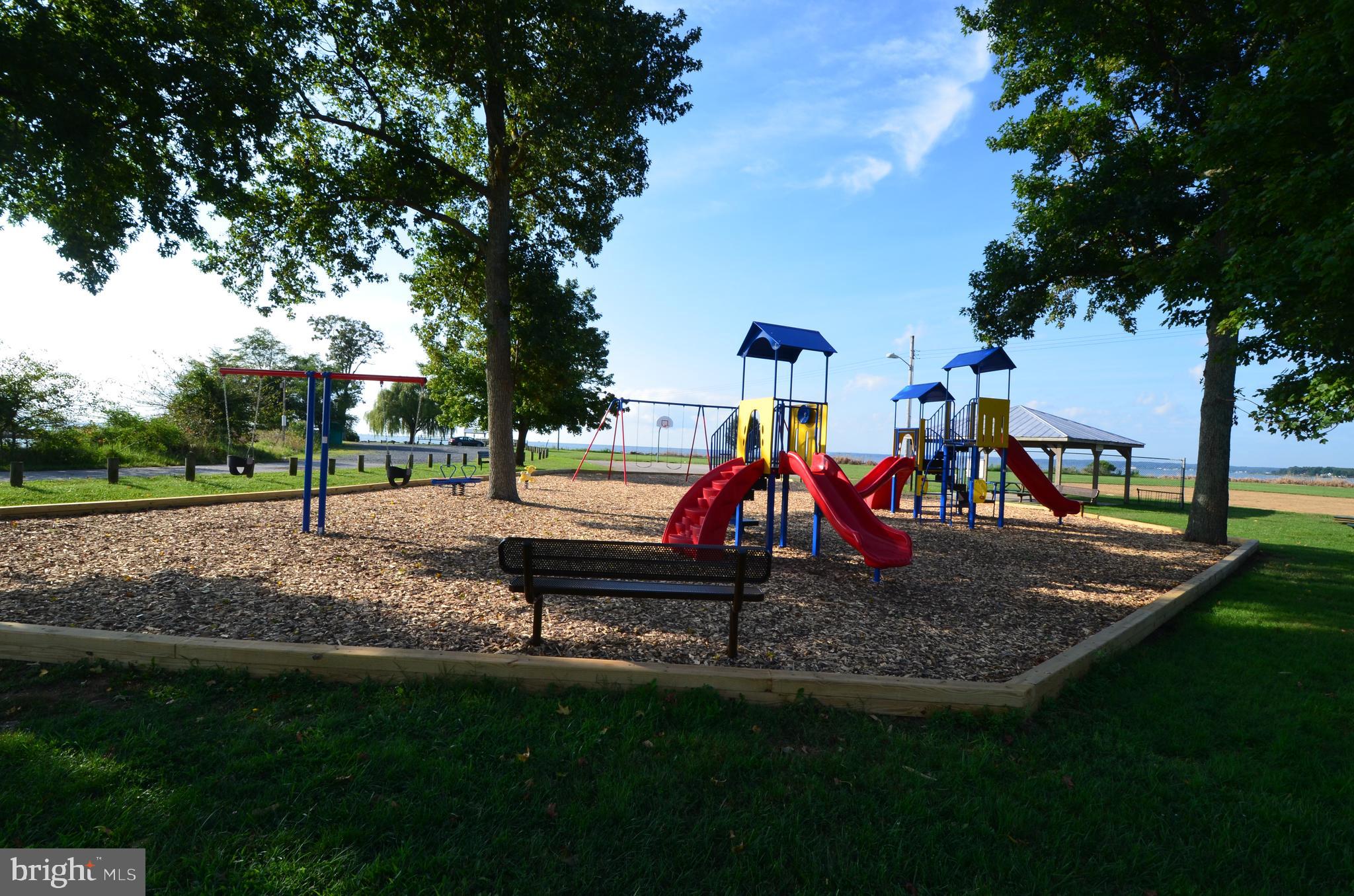 FRANKLIN MANOR - Residential