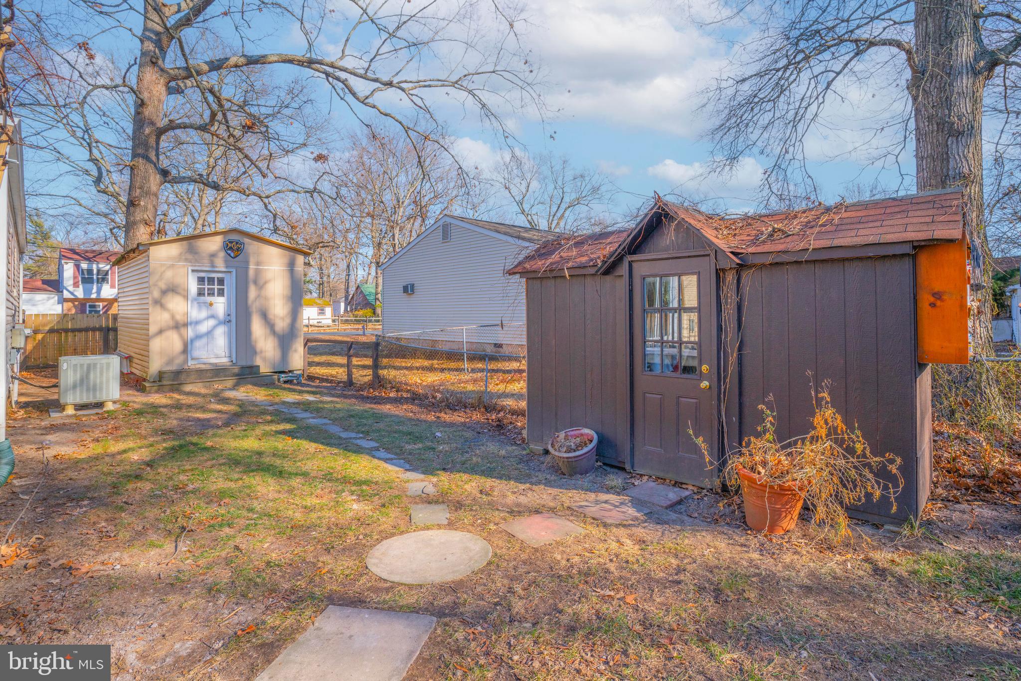 FRANKLIN MANOR - Residential