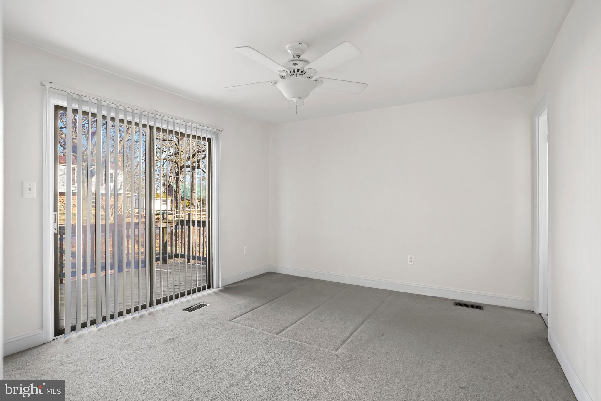 FRANKLIN MANOR - Residential