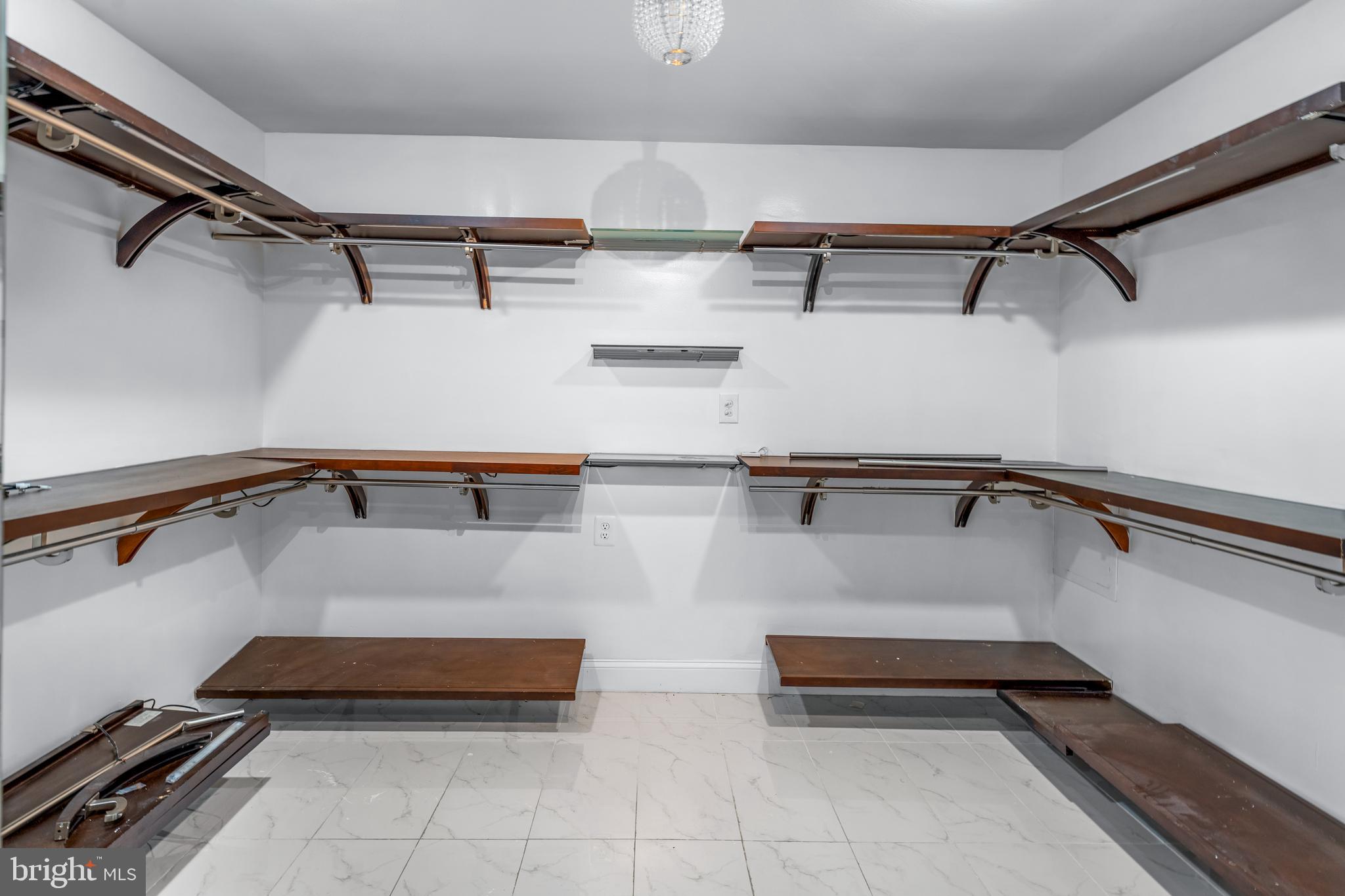 GILLEY - Residential