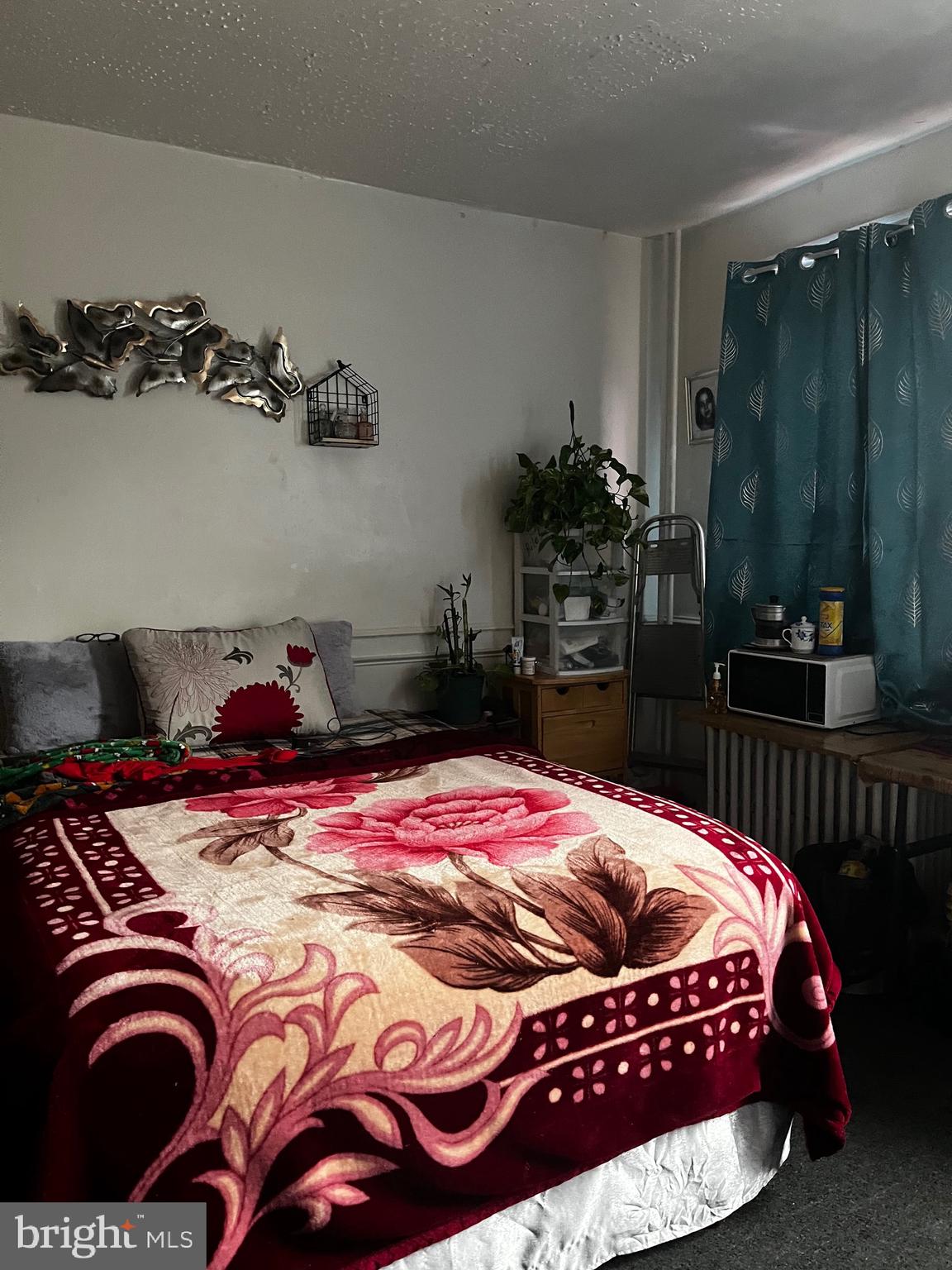 KENSINGTON - Residential Income