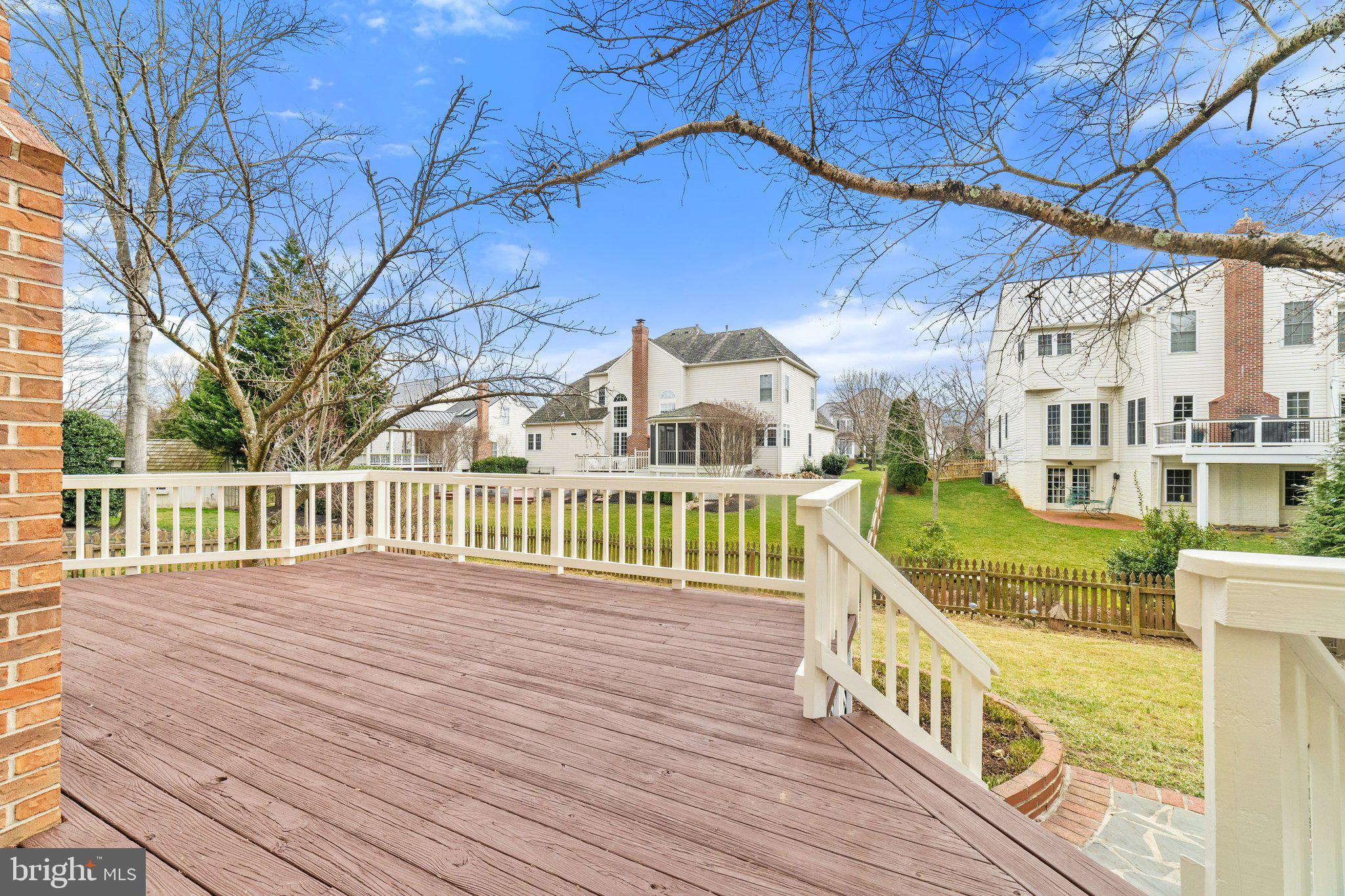 WOODLEA MANOR - Residential