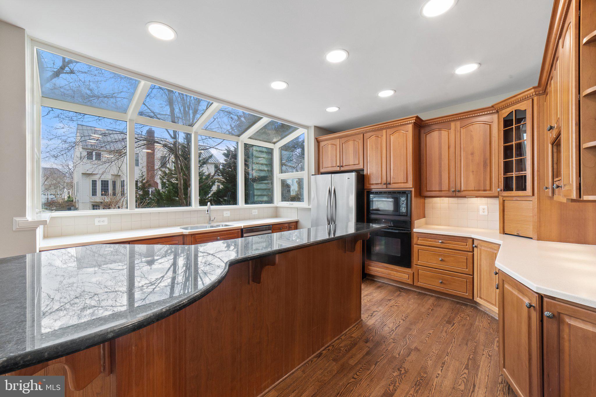 WOODLEA MANOR - Residential