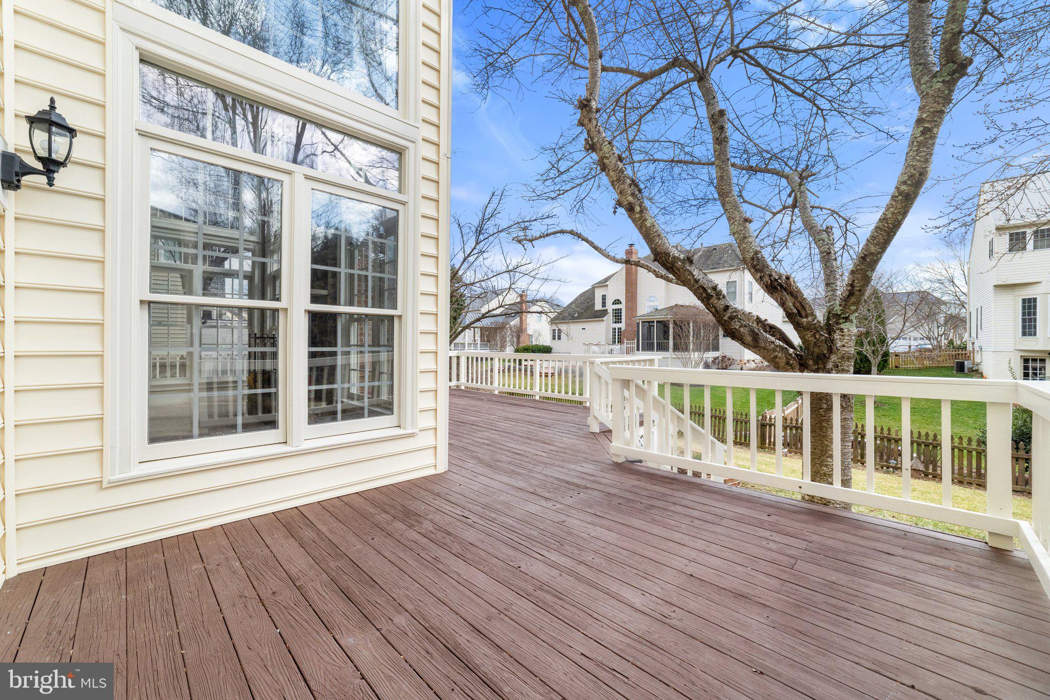 WOODLEA MANOR - Residential