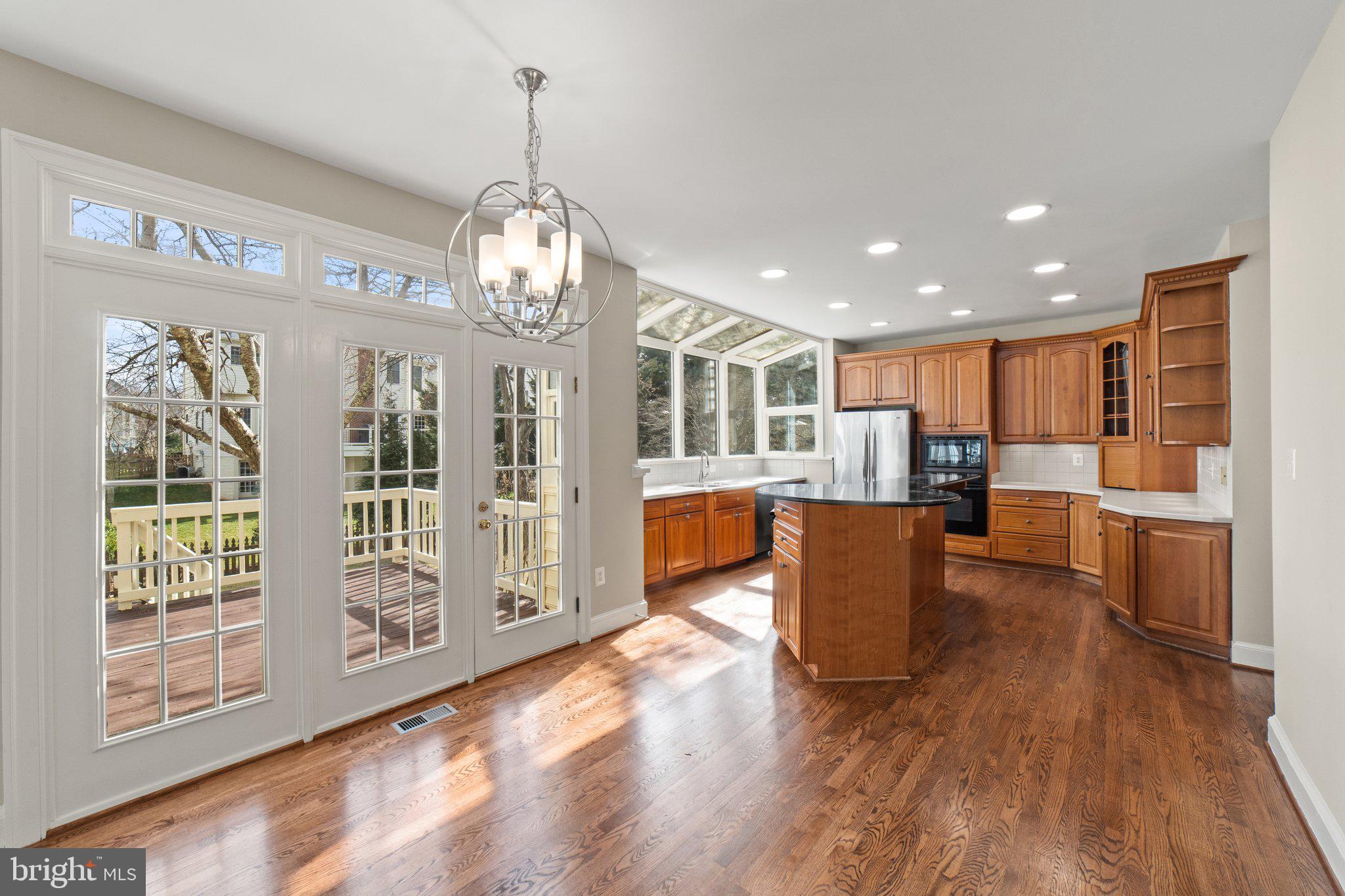 WOODLEA MANOR - Residential