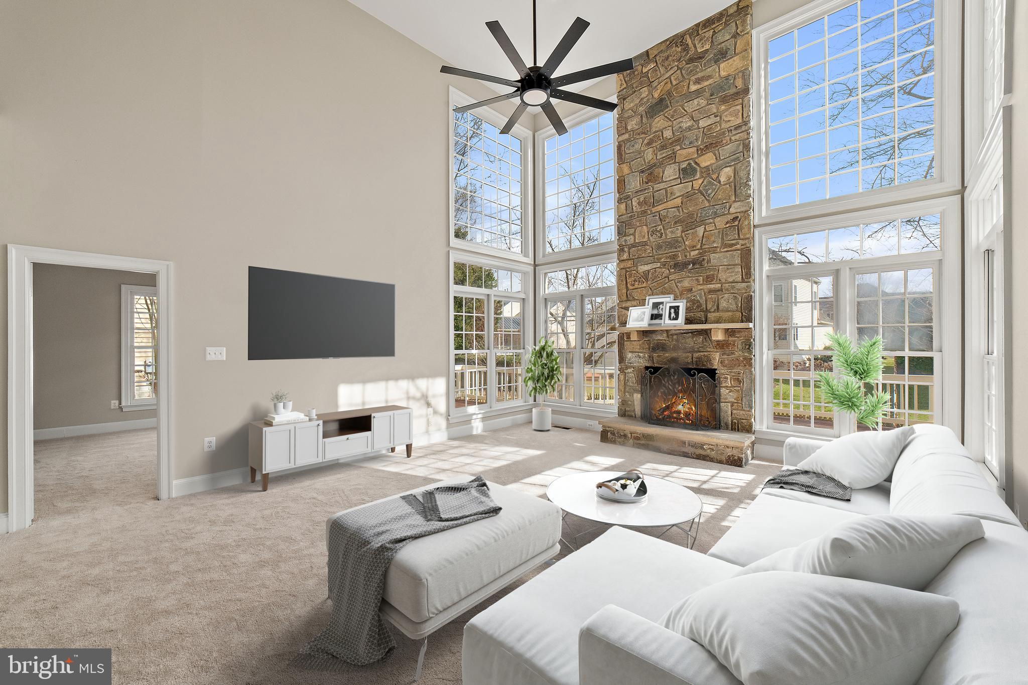 WOODLEA MANOR - Residential