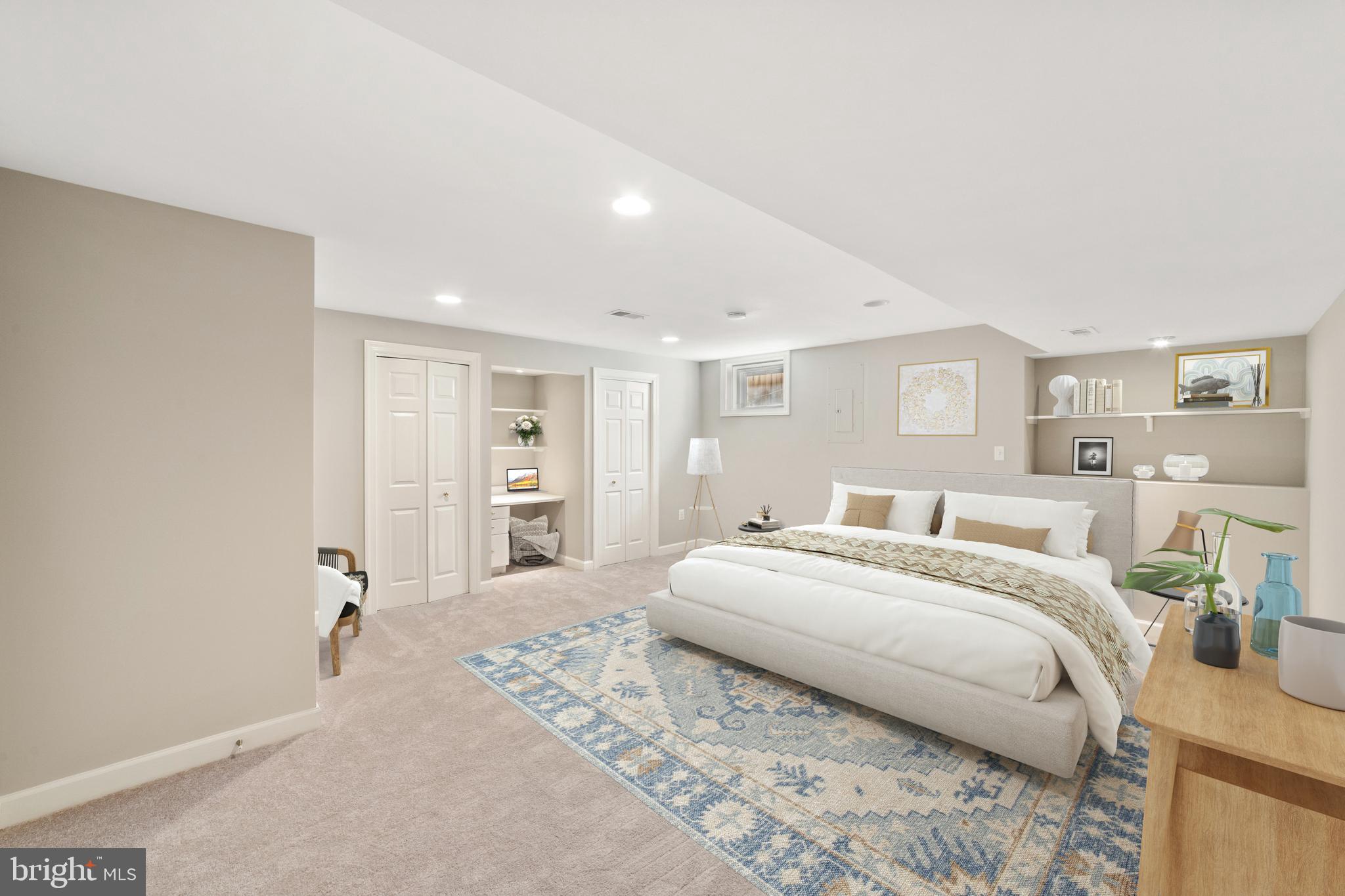 WOODLEA MANOR - Residential