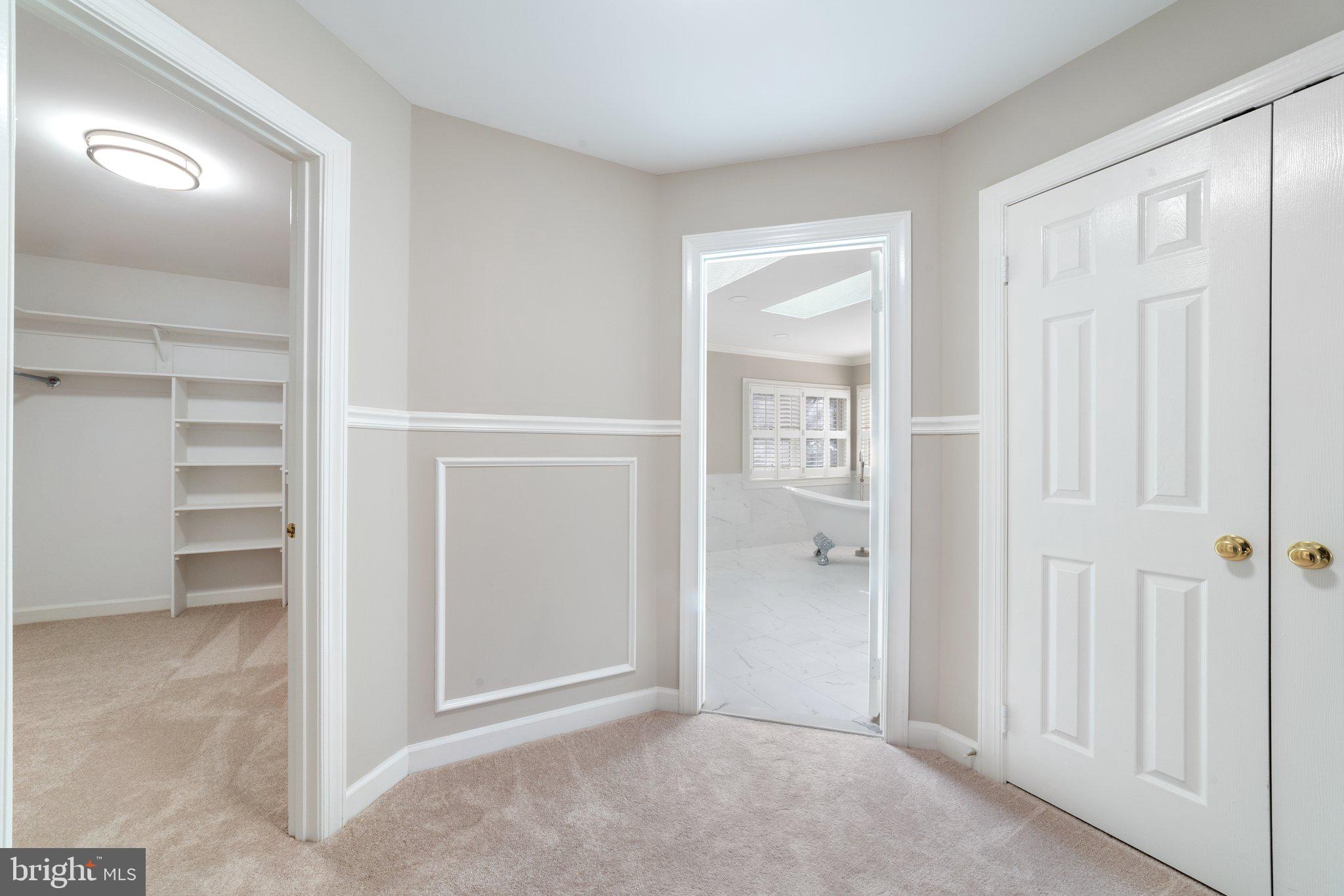 WOODLEA MANOR - Residential