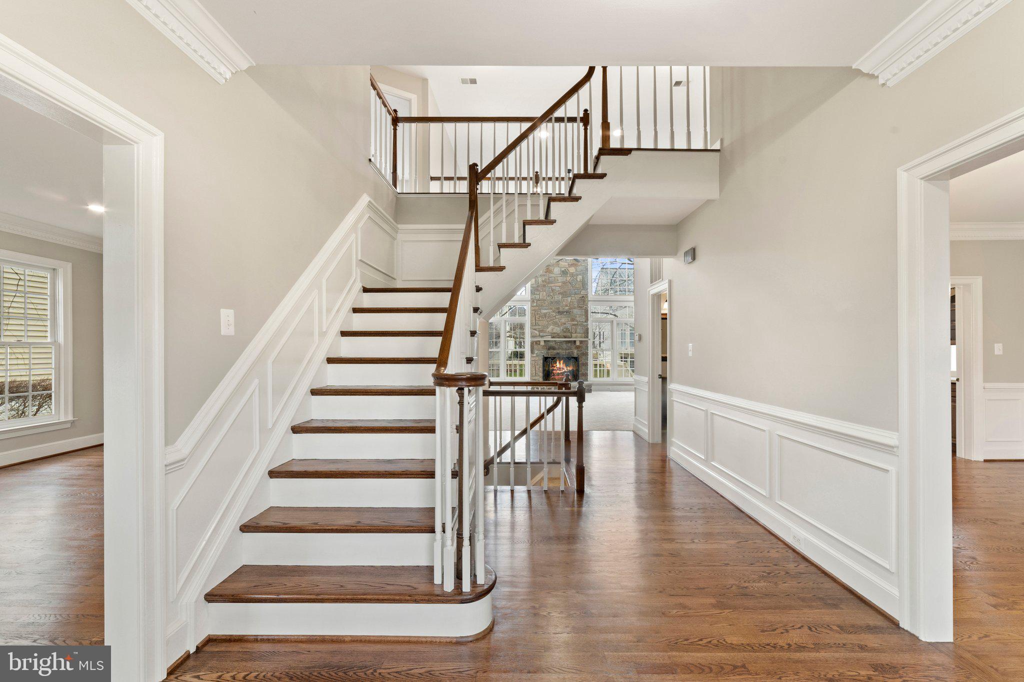 WOODLEA MANOR - Residential