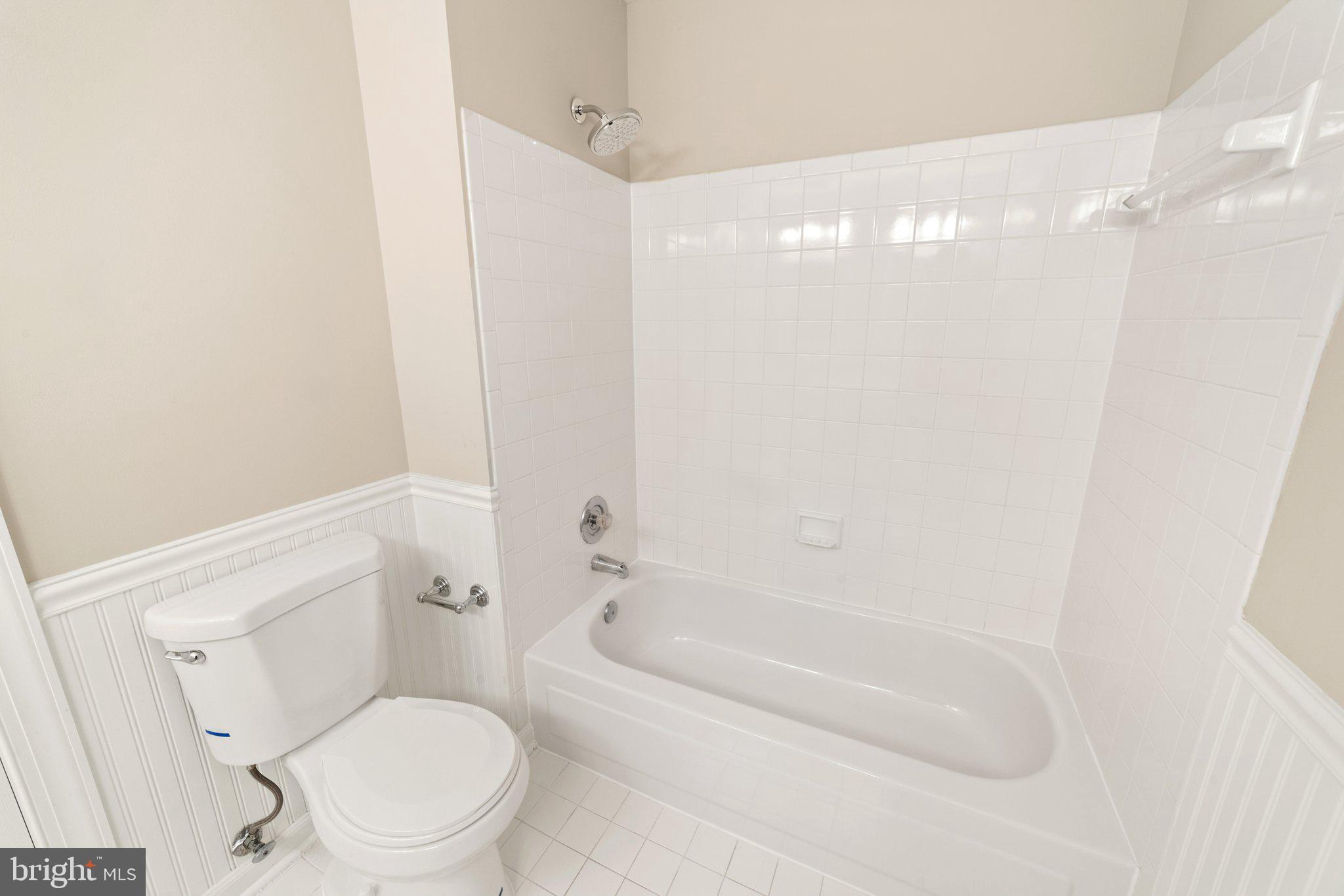 WOODLEA MANOR - Residential