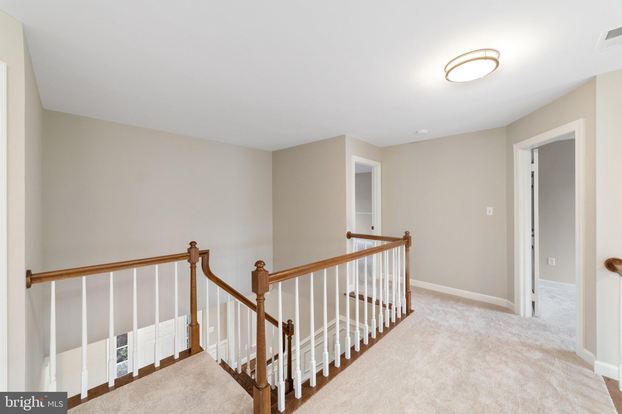 WOODLEA MANOR - Residential