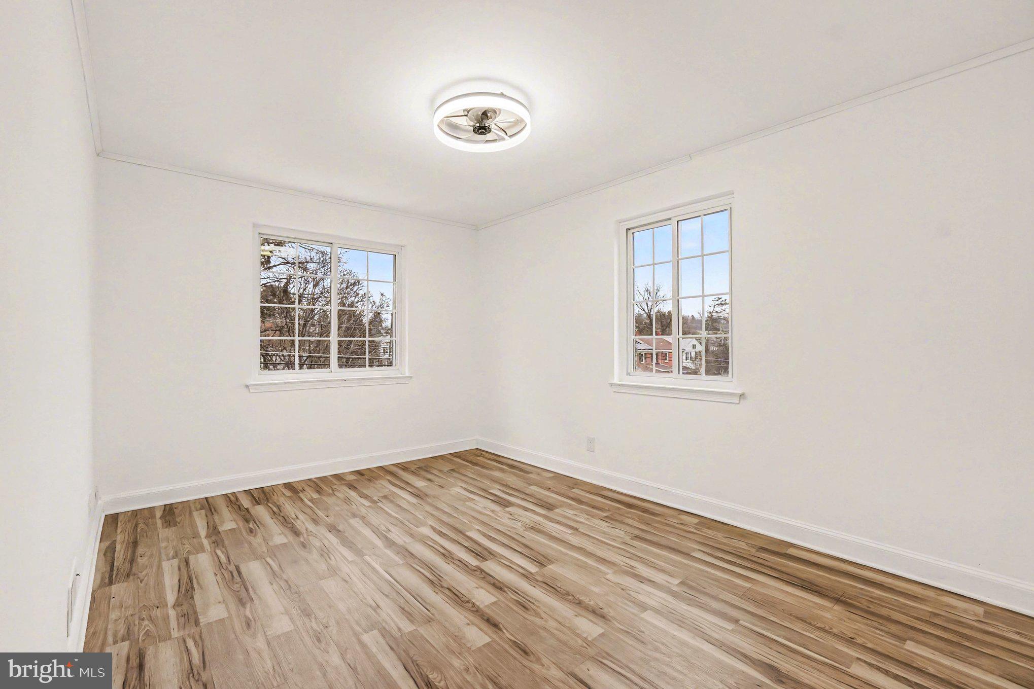 TOWSON - Residential