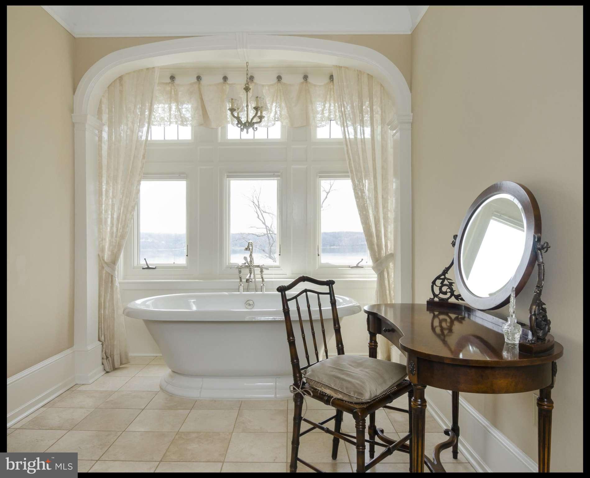 RUGBY HALL - Residential