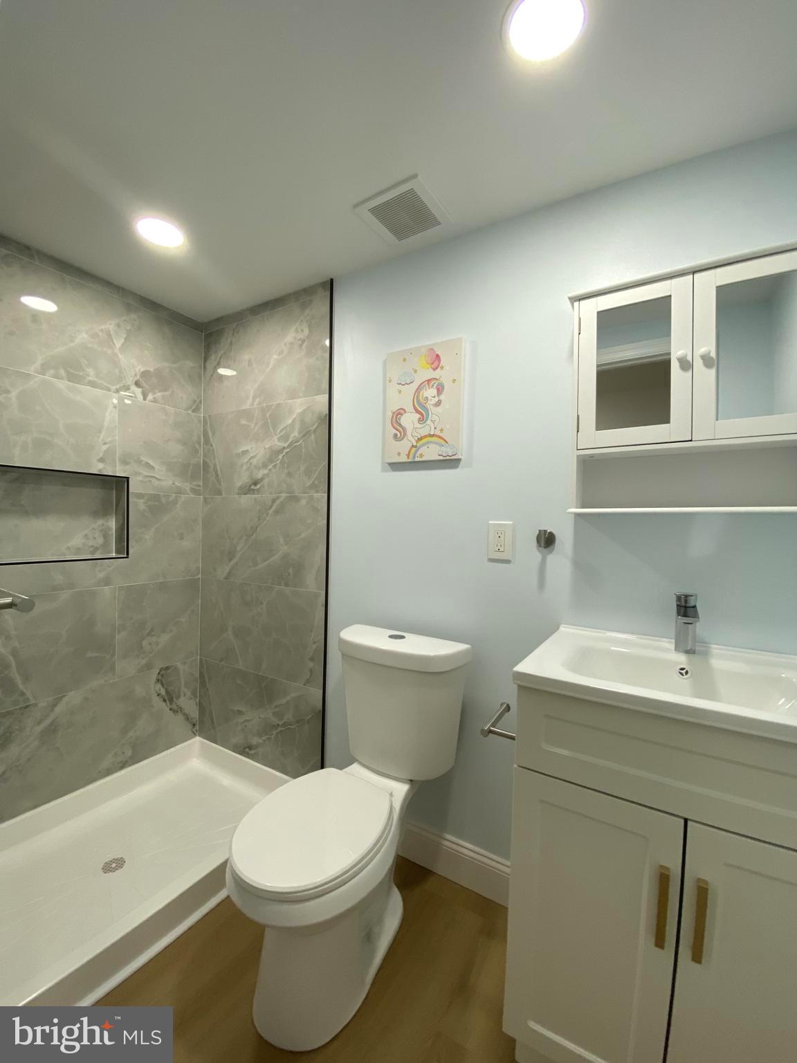 HOLMESBURG - Residential