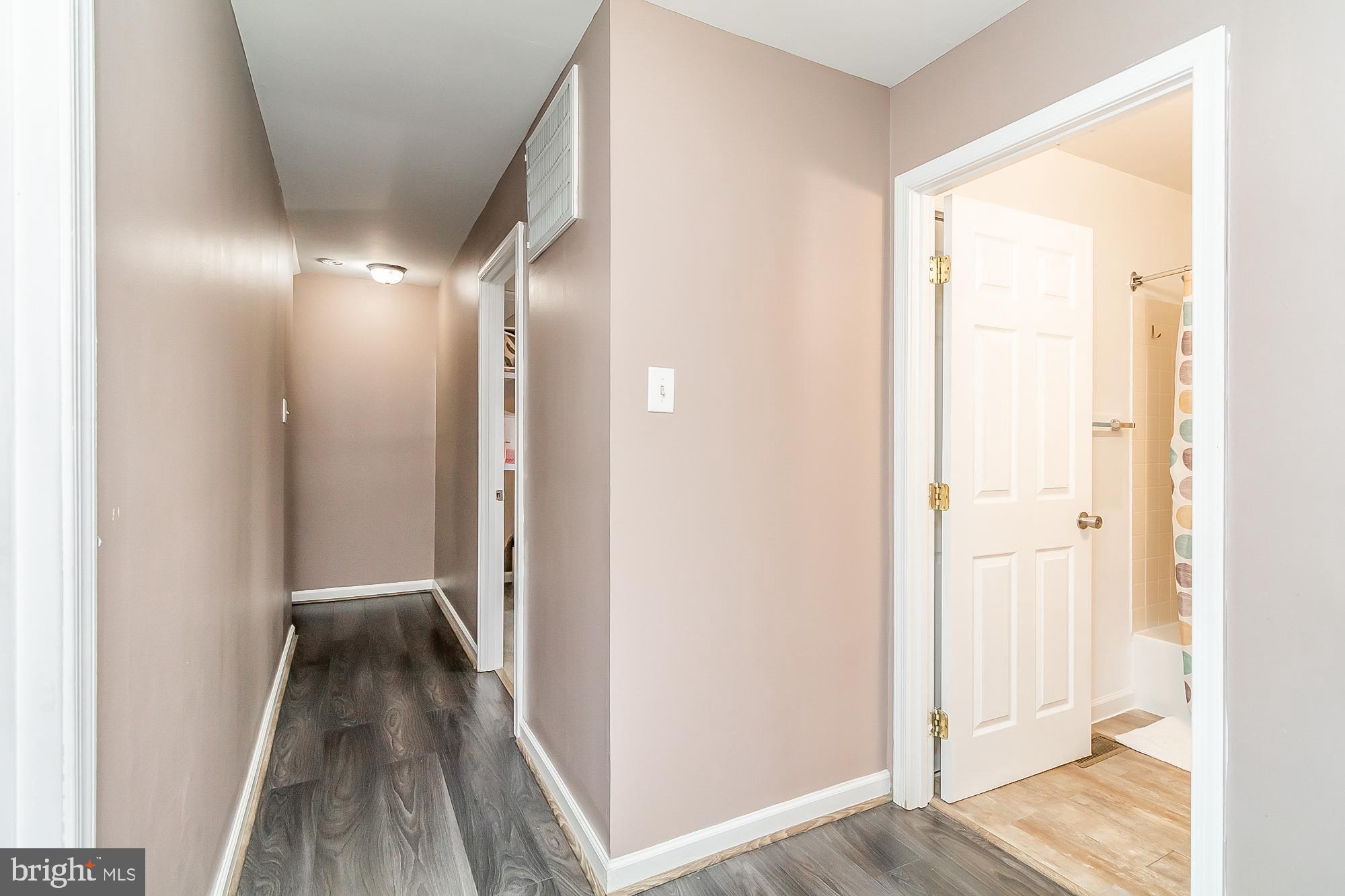 MAPLE RIDGE - Residential