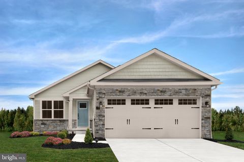 Homes For Sale - 1160 Alice Springs Drive<br/> MARTINSBURG, WV 25403