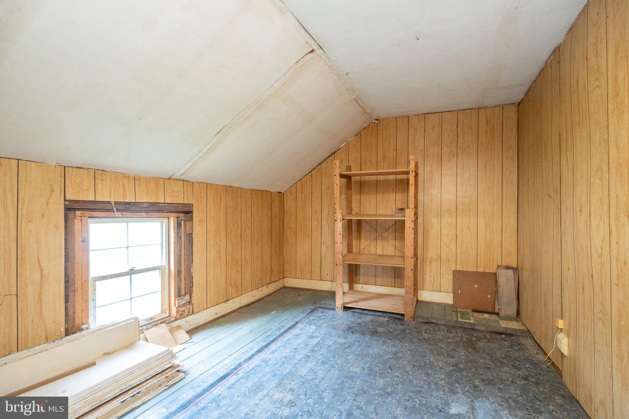 OAKLAND - Residential