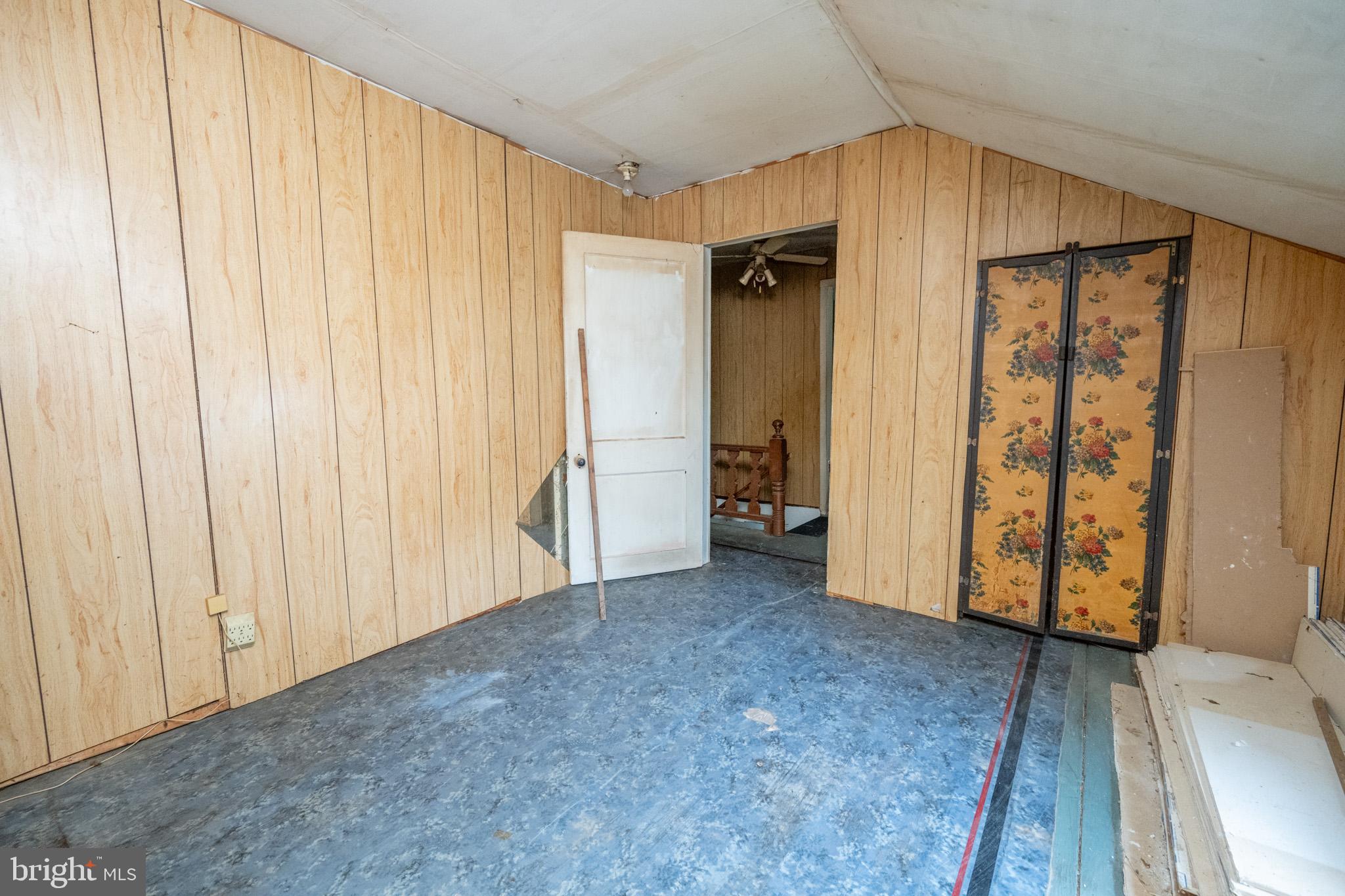 OAKLAND - Residential