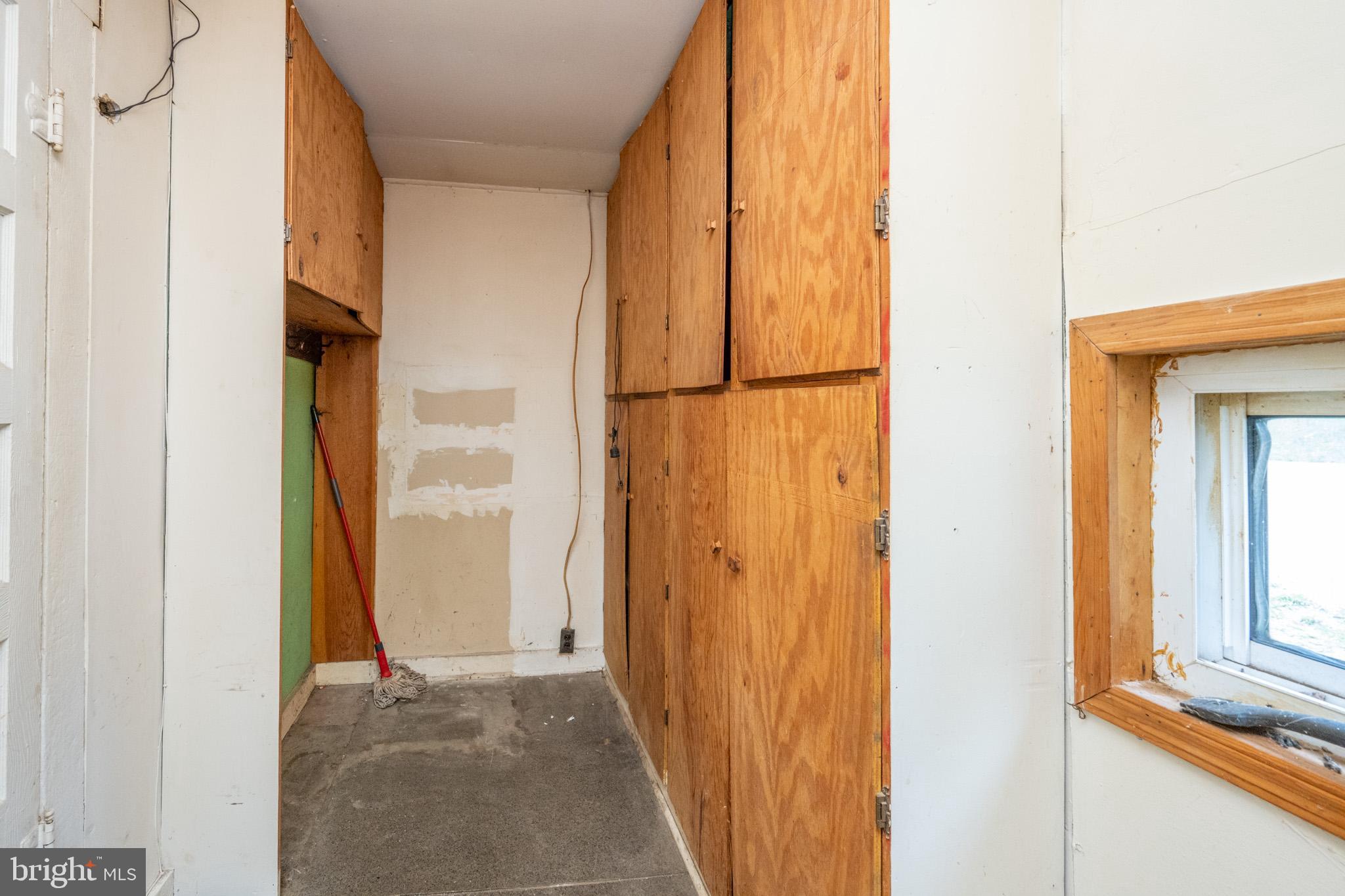 OAKLAND - Residential