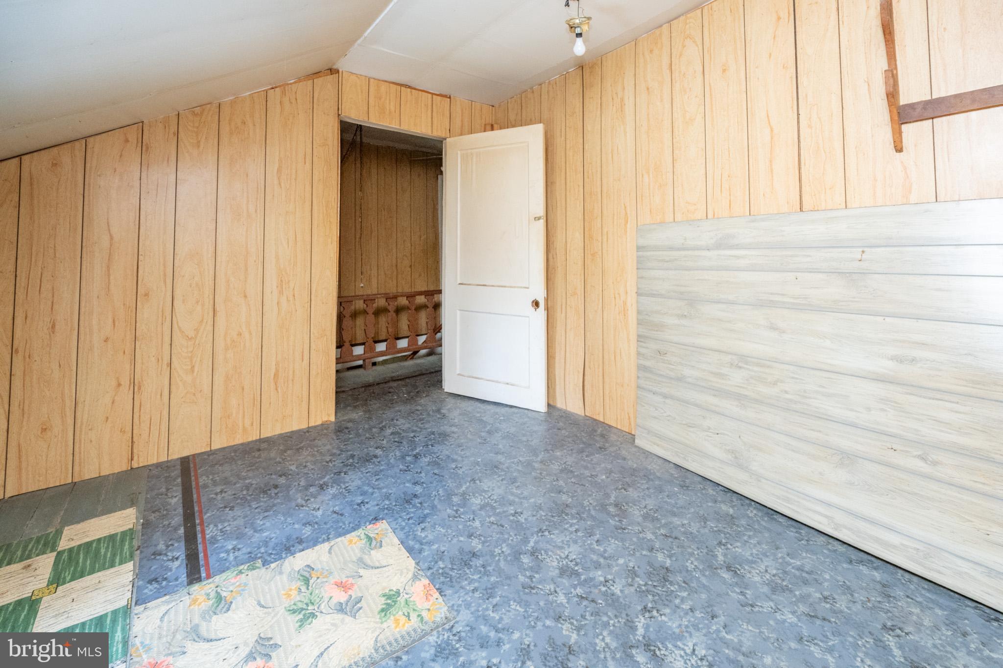 OAKLAND - Residential