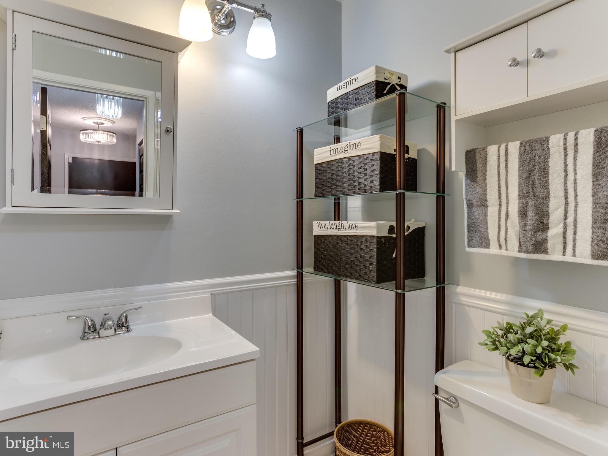 RESTON - Residential