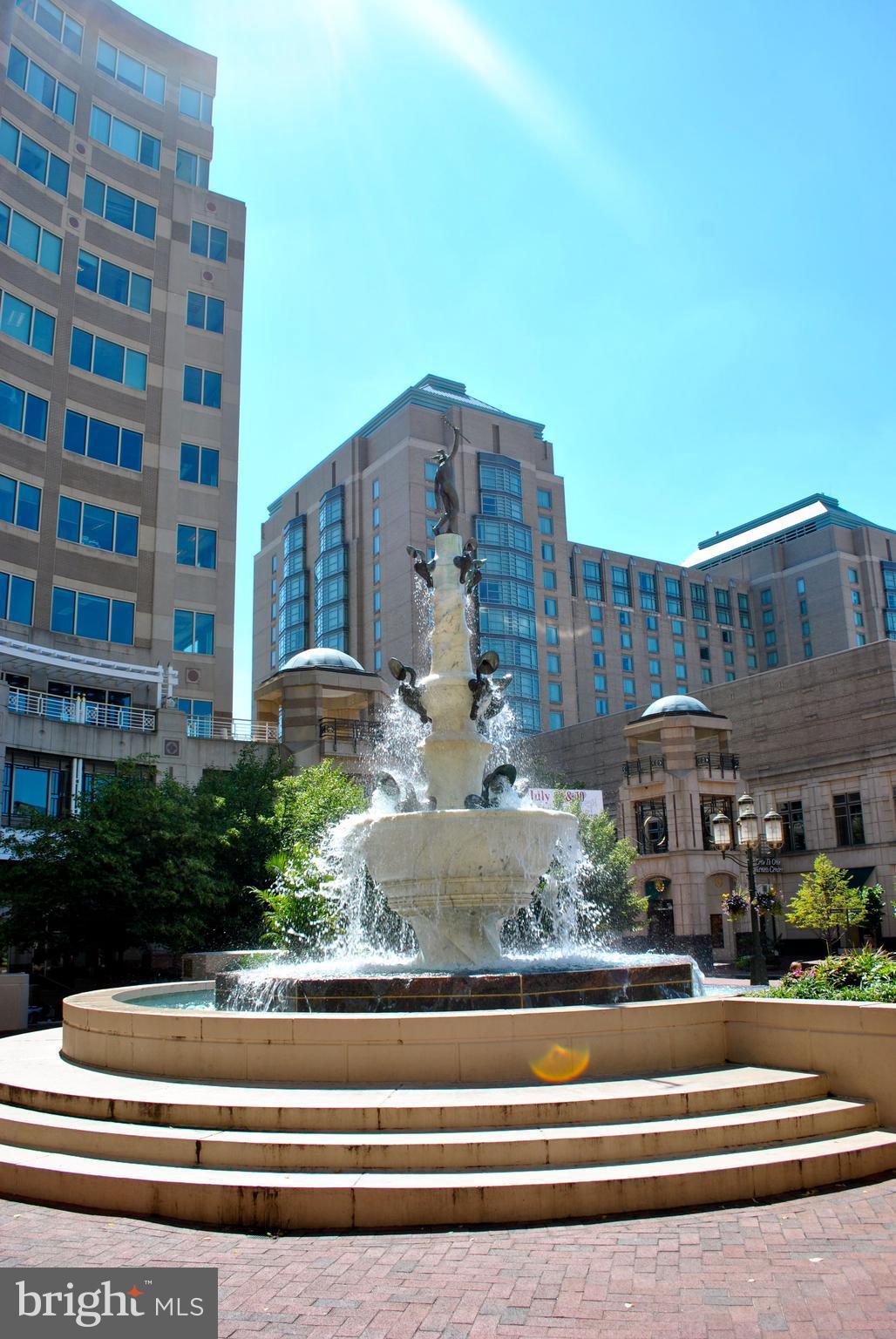 RESTON - Residential