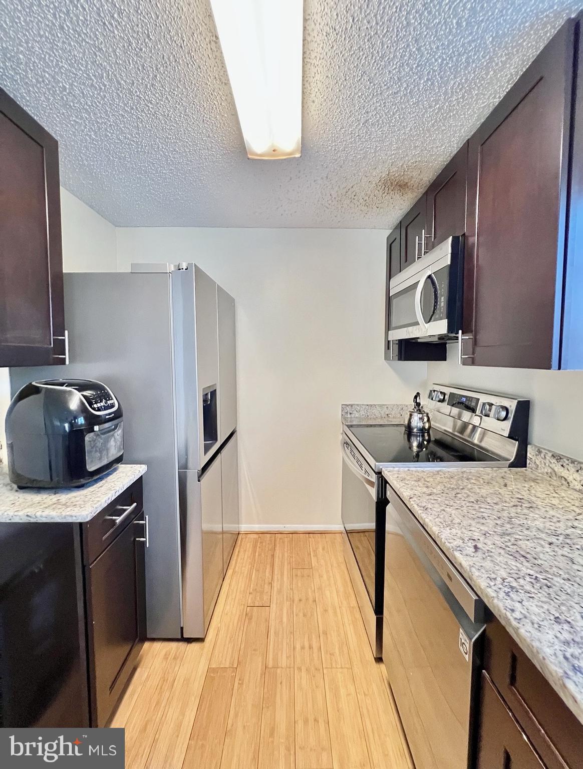 NEWINGTON FOREST - Residential Lease