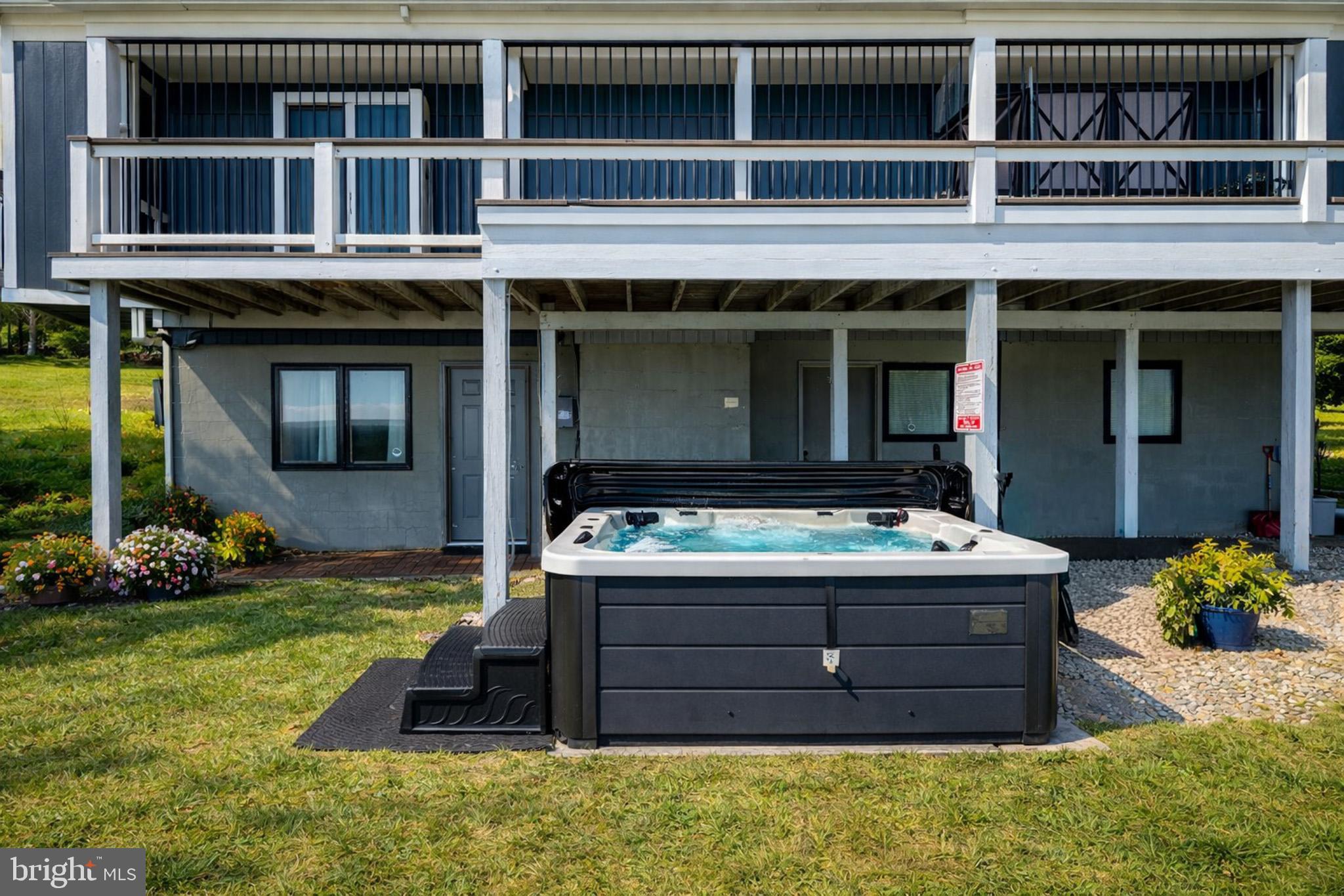 PARADISE RIDGE - Residential