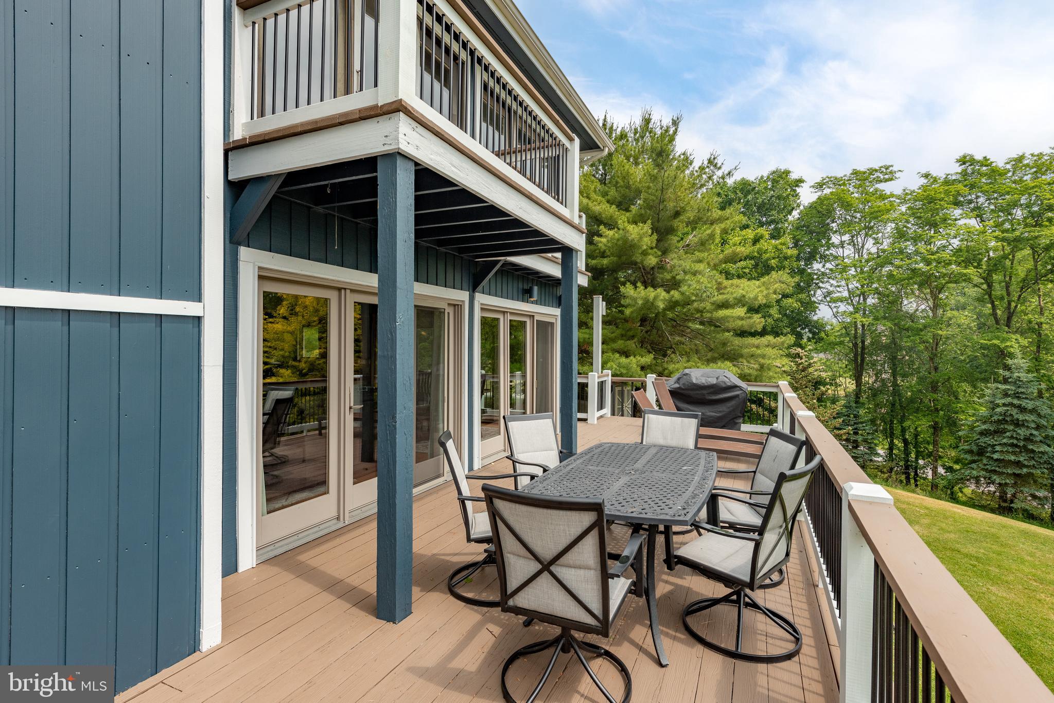 PARADISE RIDGE - Residential