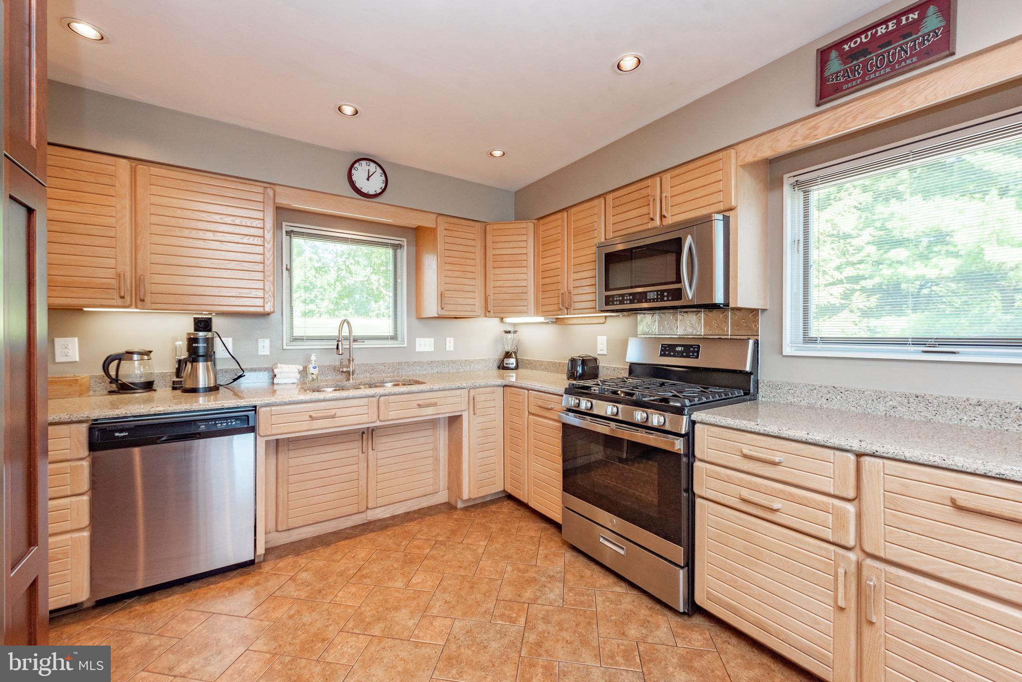 PARADISE RIDGE - Residential