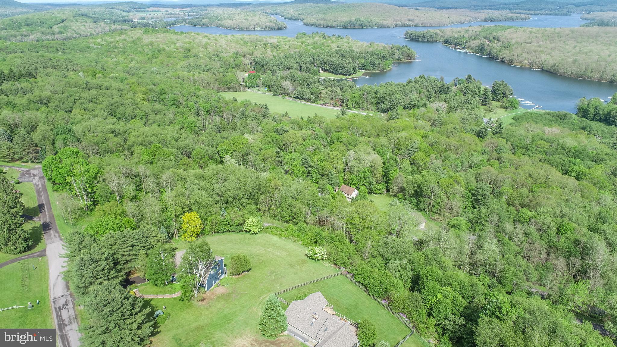 PARADISE RIDGE - Residential