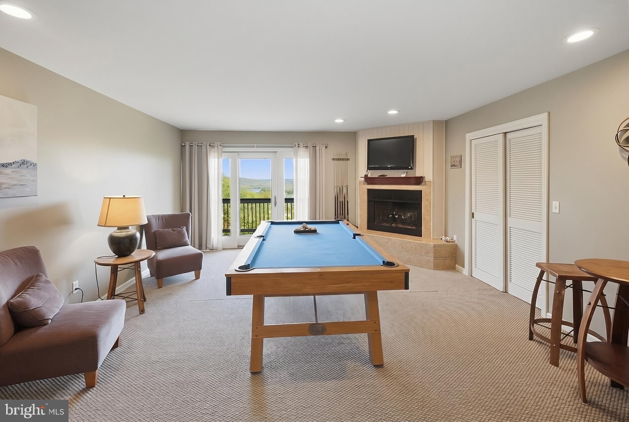 PARADISE RIDGE - Residential
