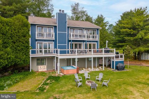 Homes For Sale - 467 Paradise Ridge Road<br/> OAKLAND, MD 21550