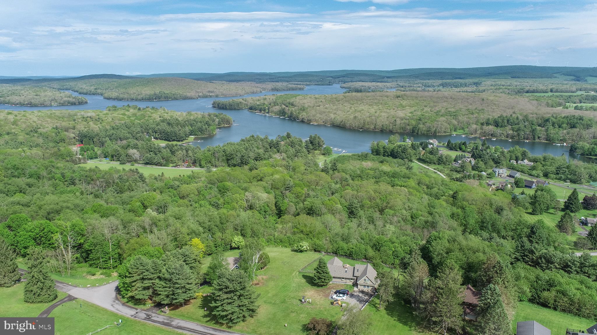PARADISE RIDGE - Residential