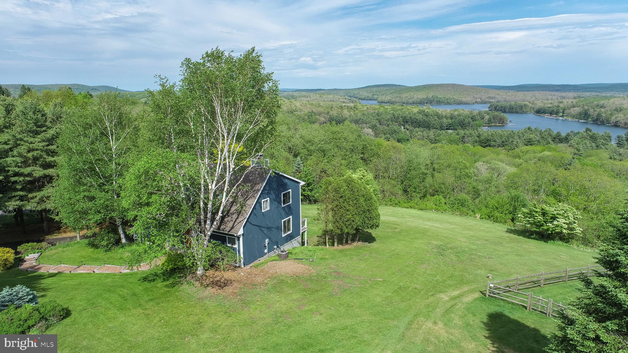 PARADISE RIDGE - Residential