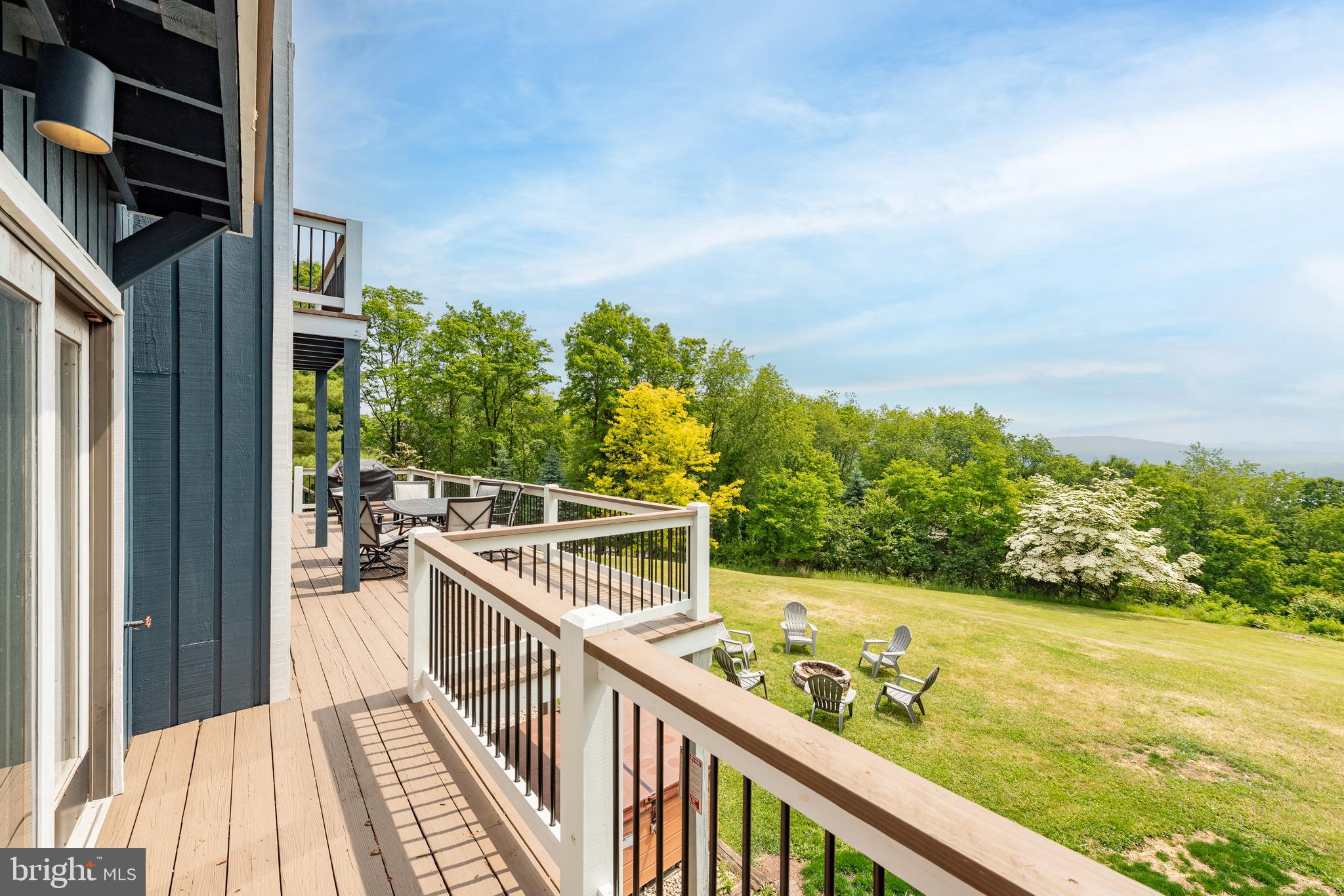 PARADISE RIDGE - Residential