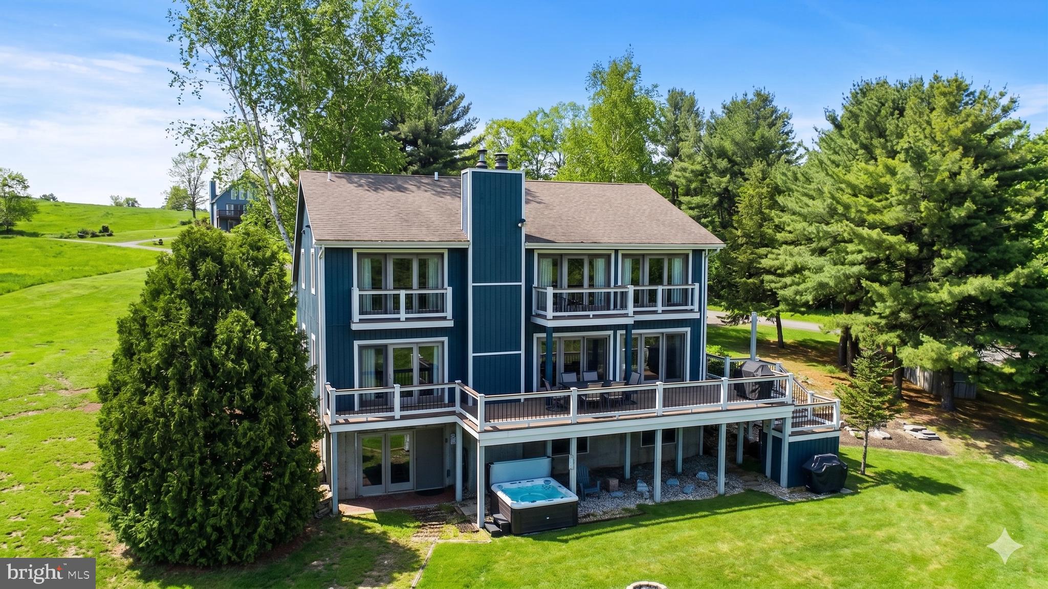 PARADISE RIDGE - Residential