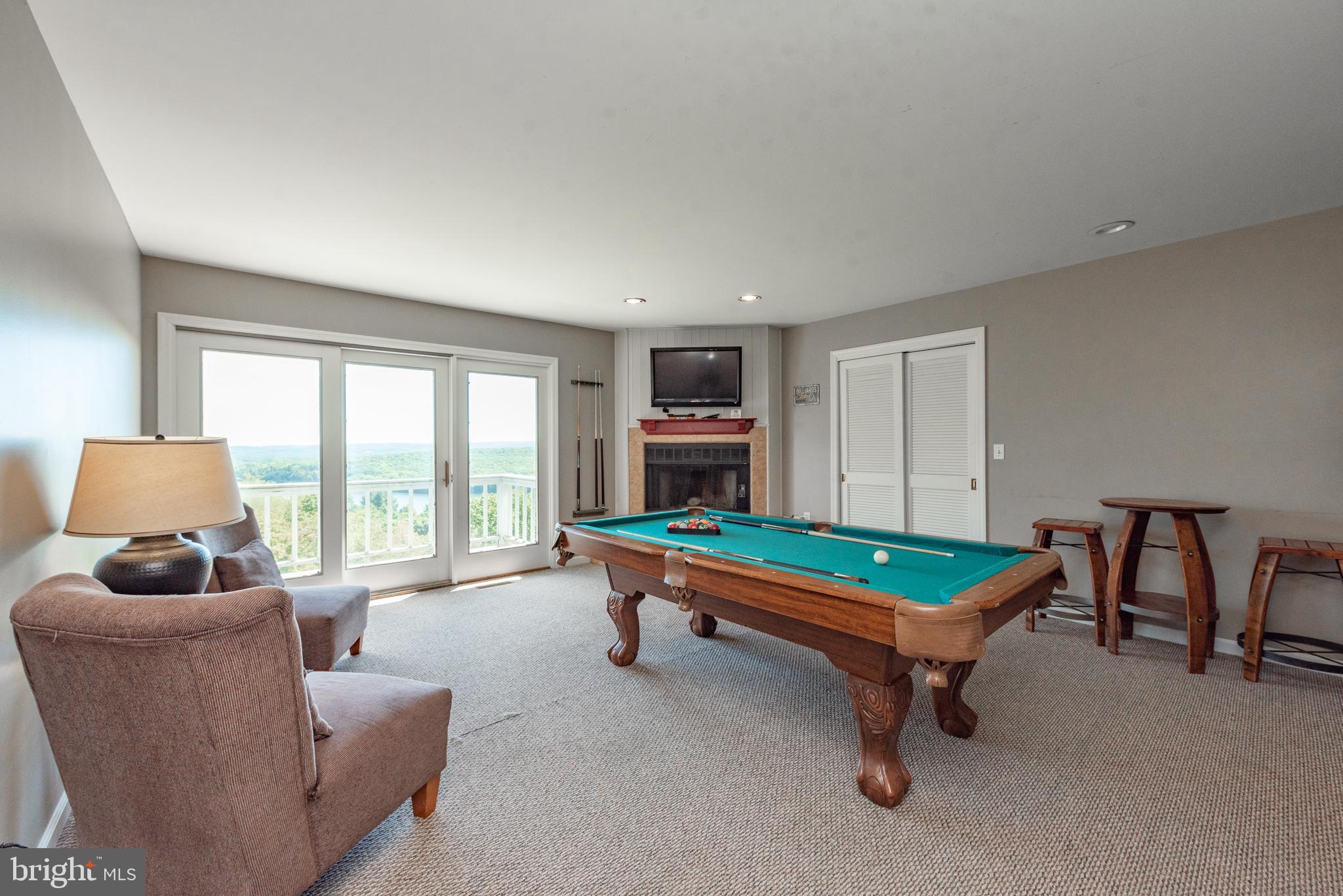 PARADISE RIDGE - Residential