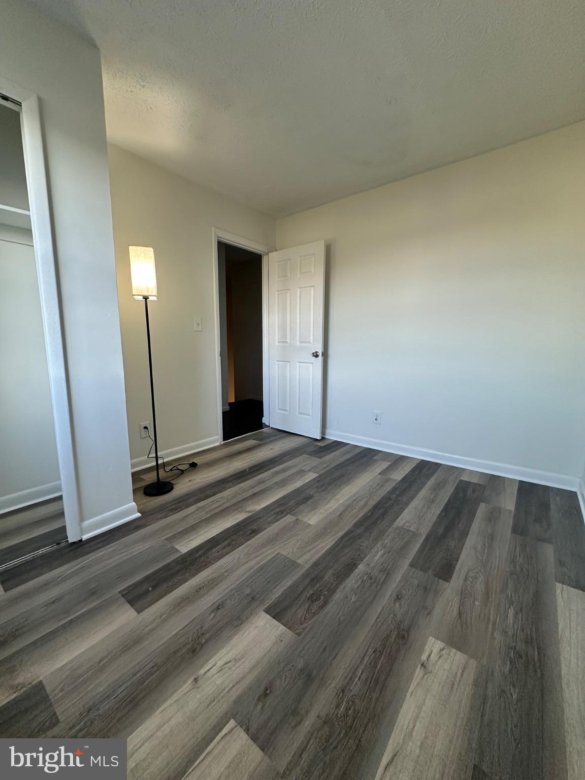 CENTRAL HILLS - Residential