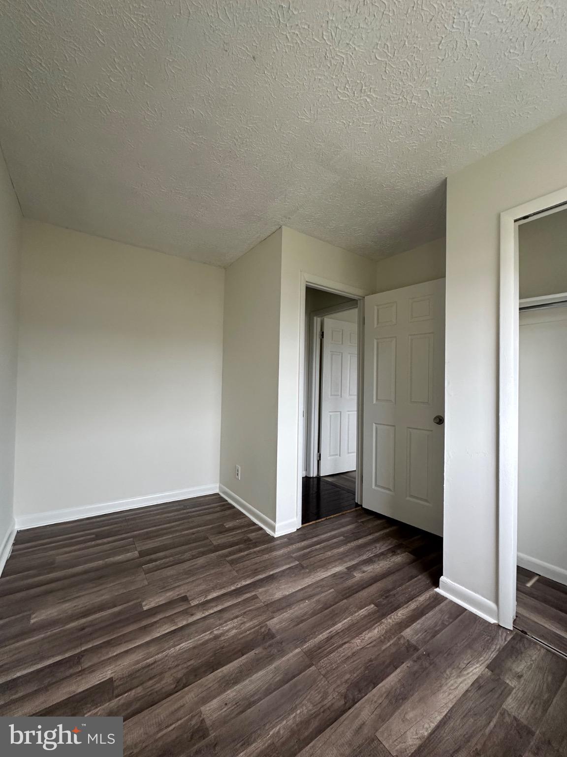 CENTRAL HILLS - Residential