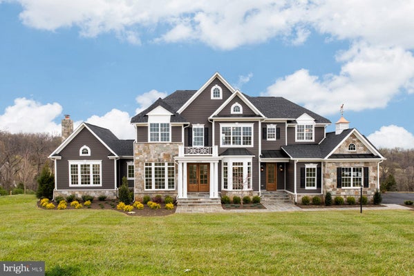 36660 HESKETT LN, HILLSBORO, VA 20132 - Image 949eaa2dd08aa2e74a6732482da3c2ab/3633306200