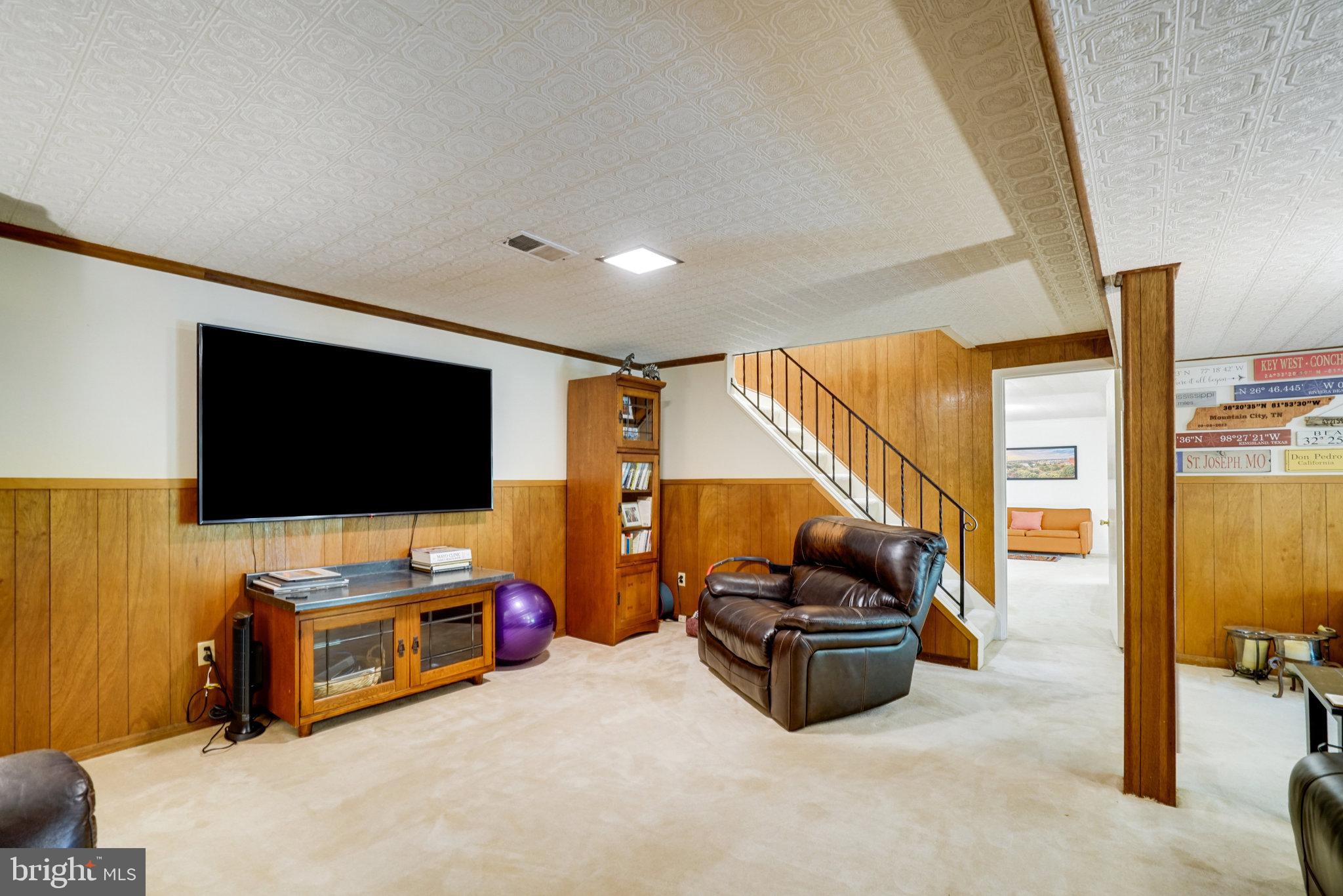 INDIAN RUN PARK - Residential