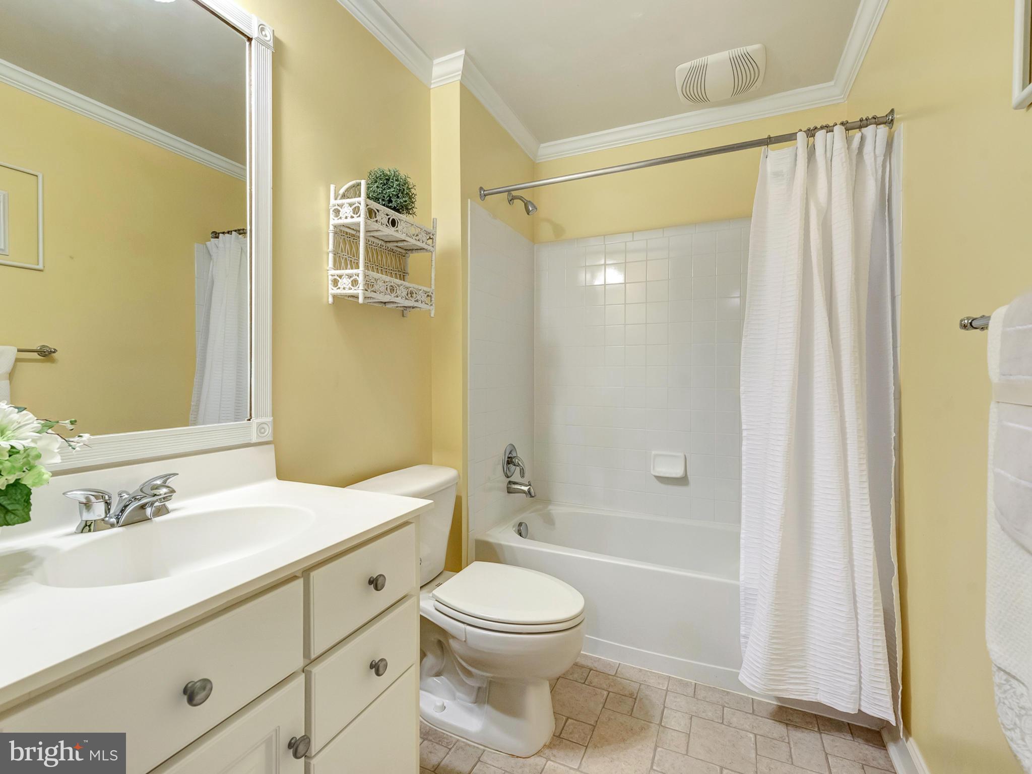 VILLAGES OF URBANA - Residential