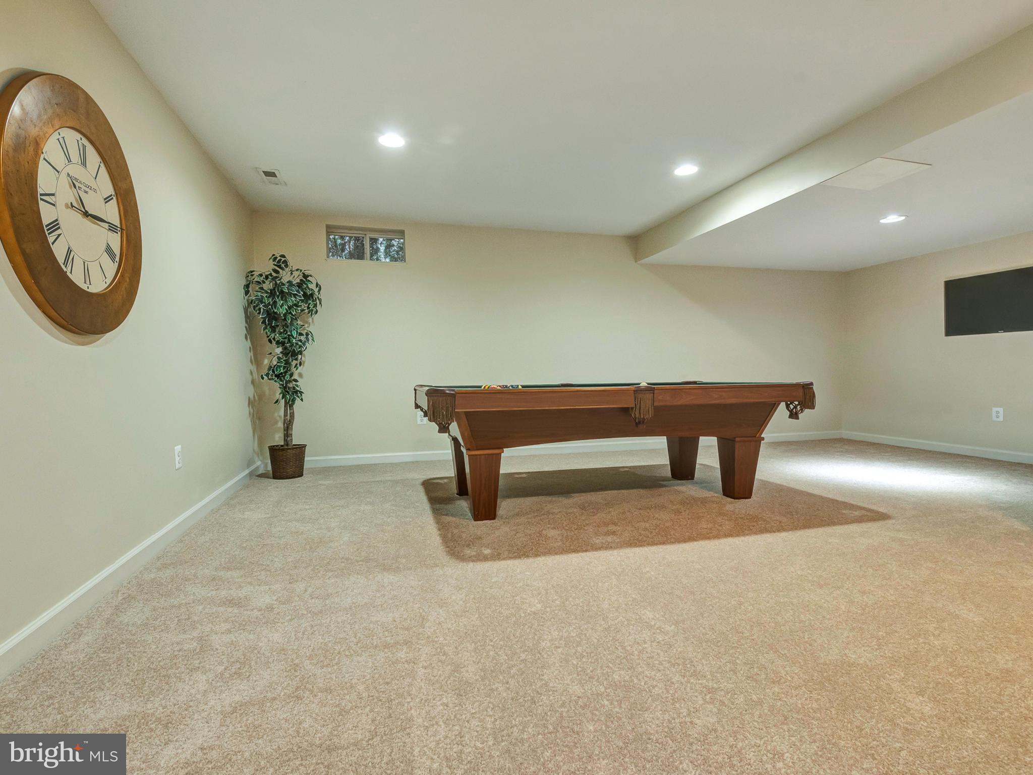 VILLAGES OF URBANA - Residential