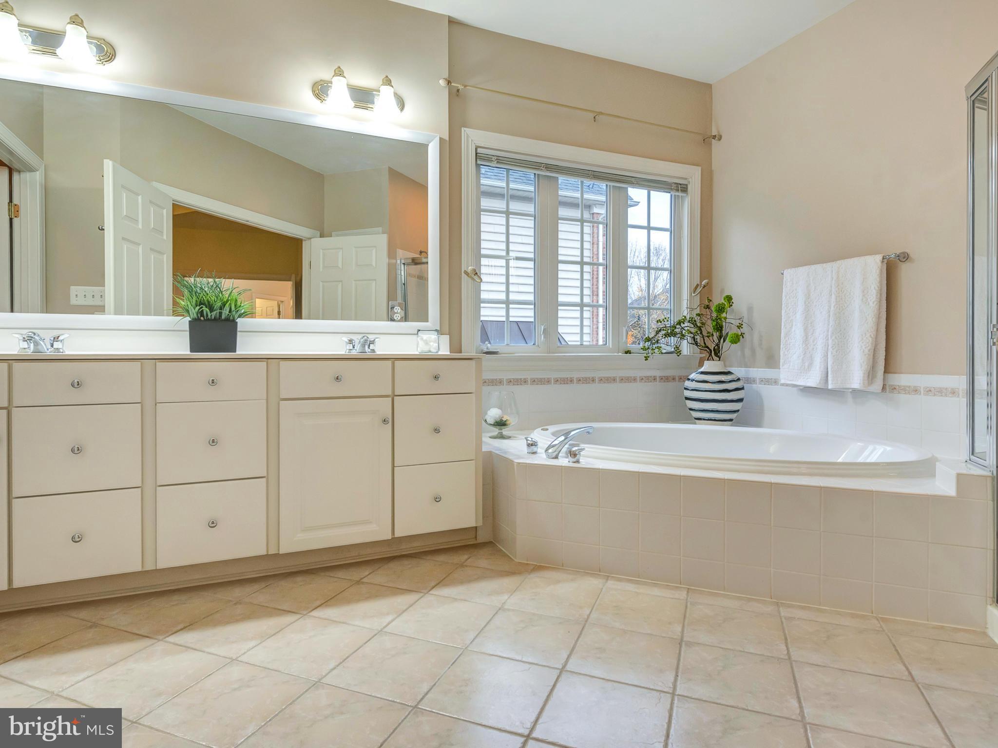 VILLAGES OF URBANA - Residential